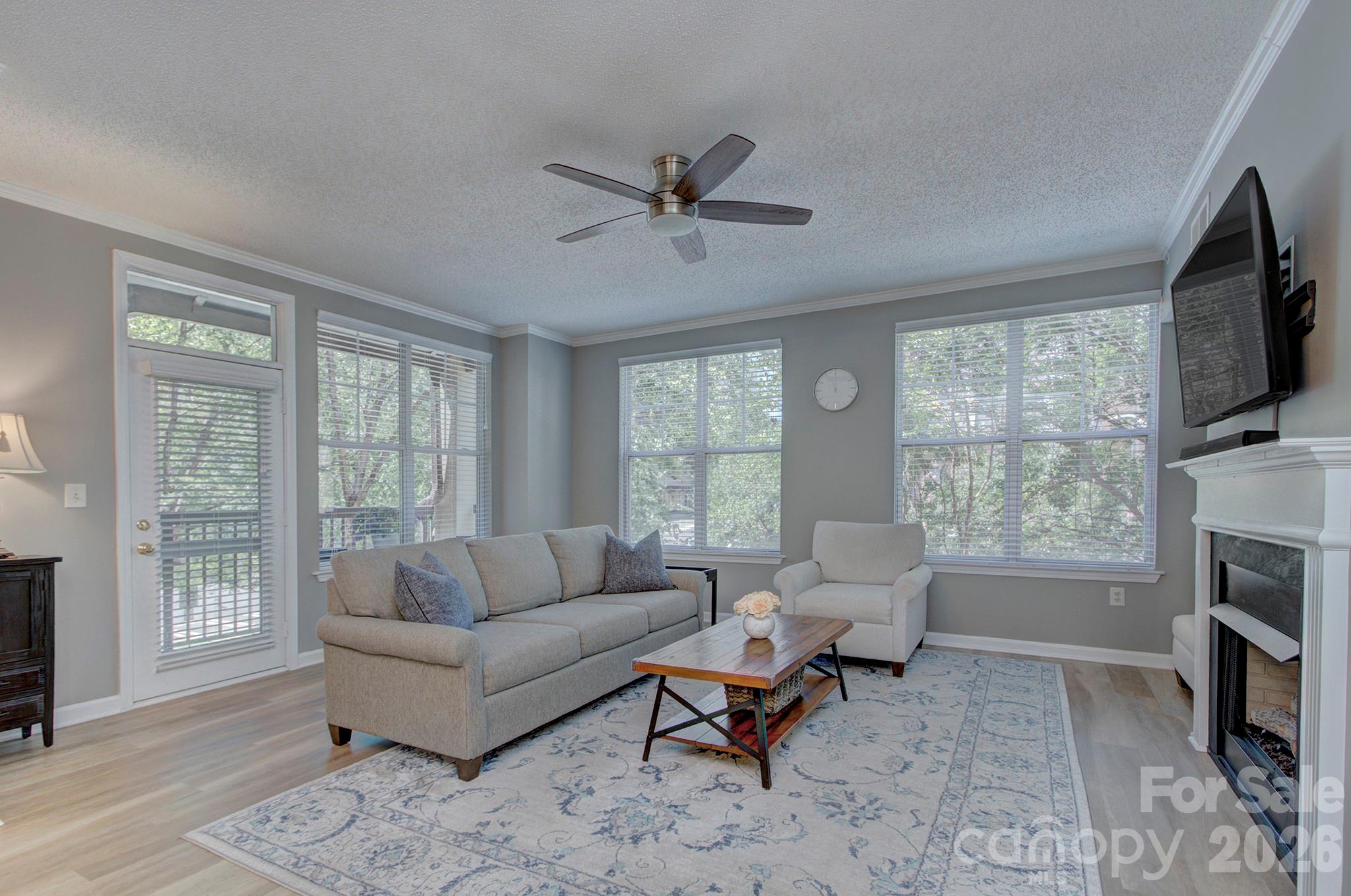 405 W 7th Street #303 — Charlotte