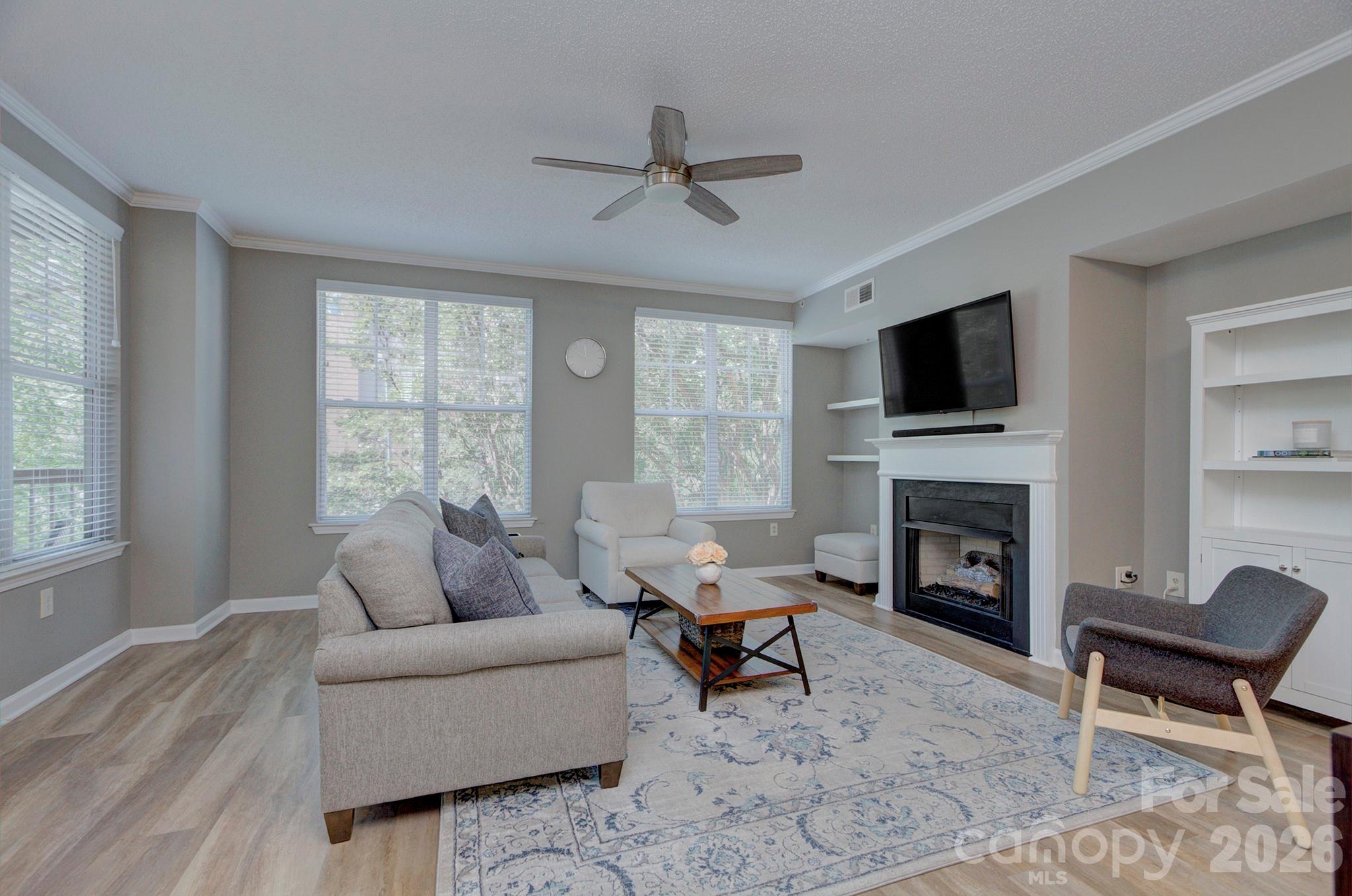 405 W 7th Street #303 — Charlotte