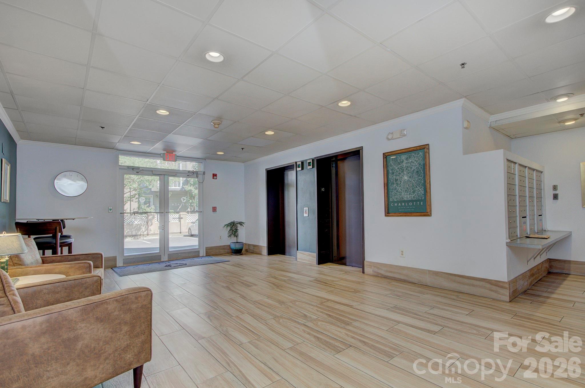 405 W 7th Street #303 — Charlotte