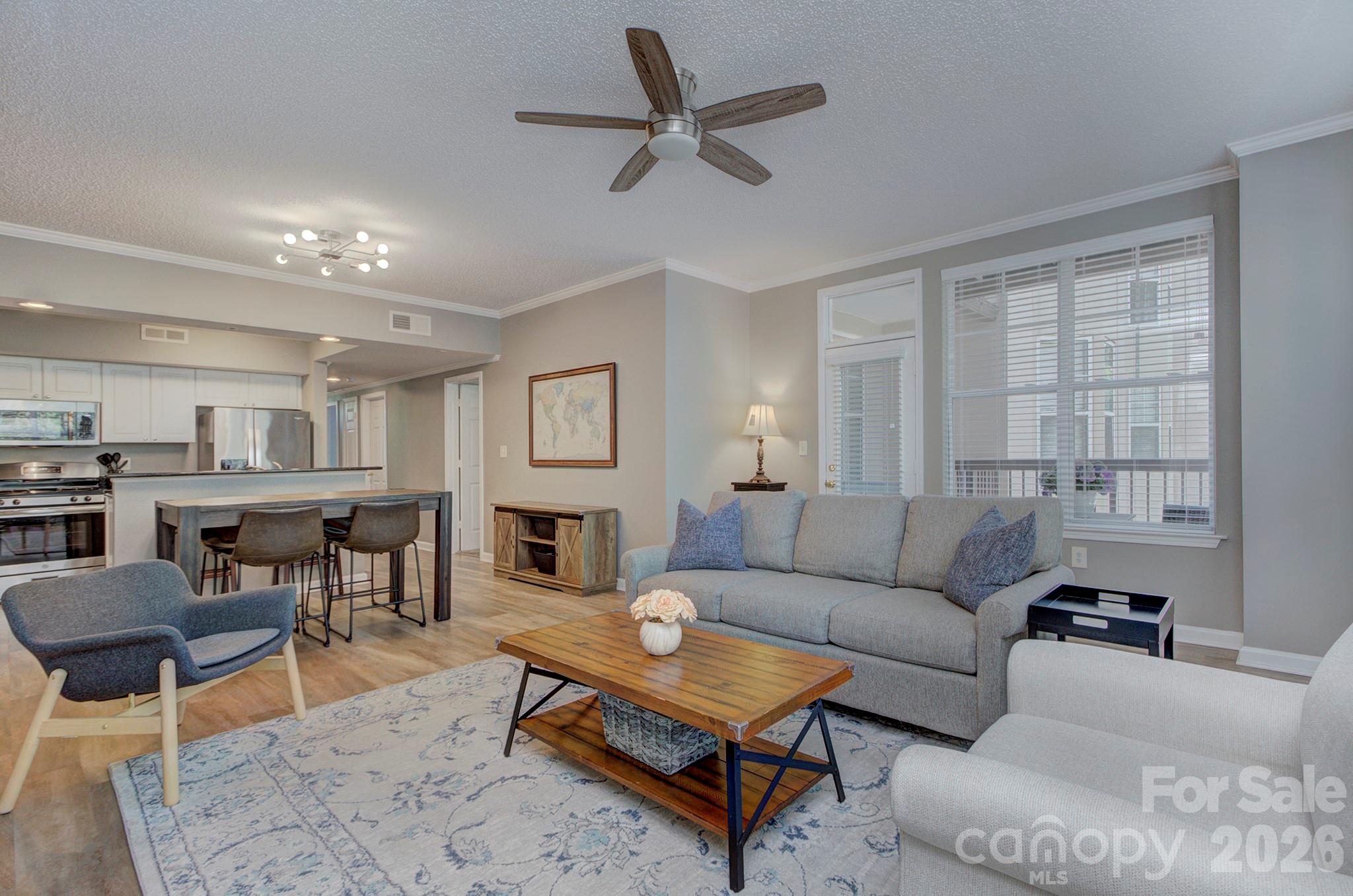 405 W 7th Street #303 — Charlotte