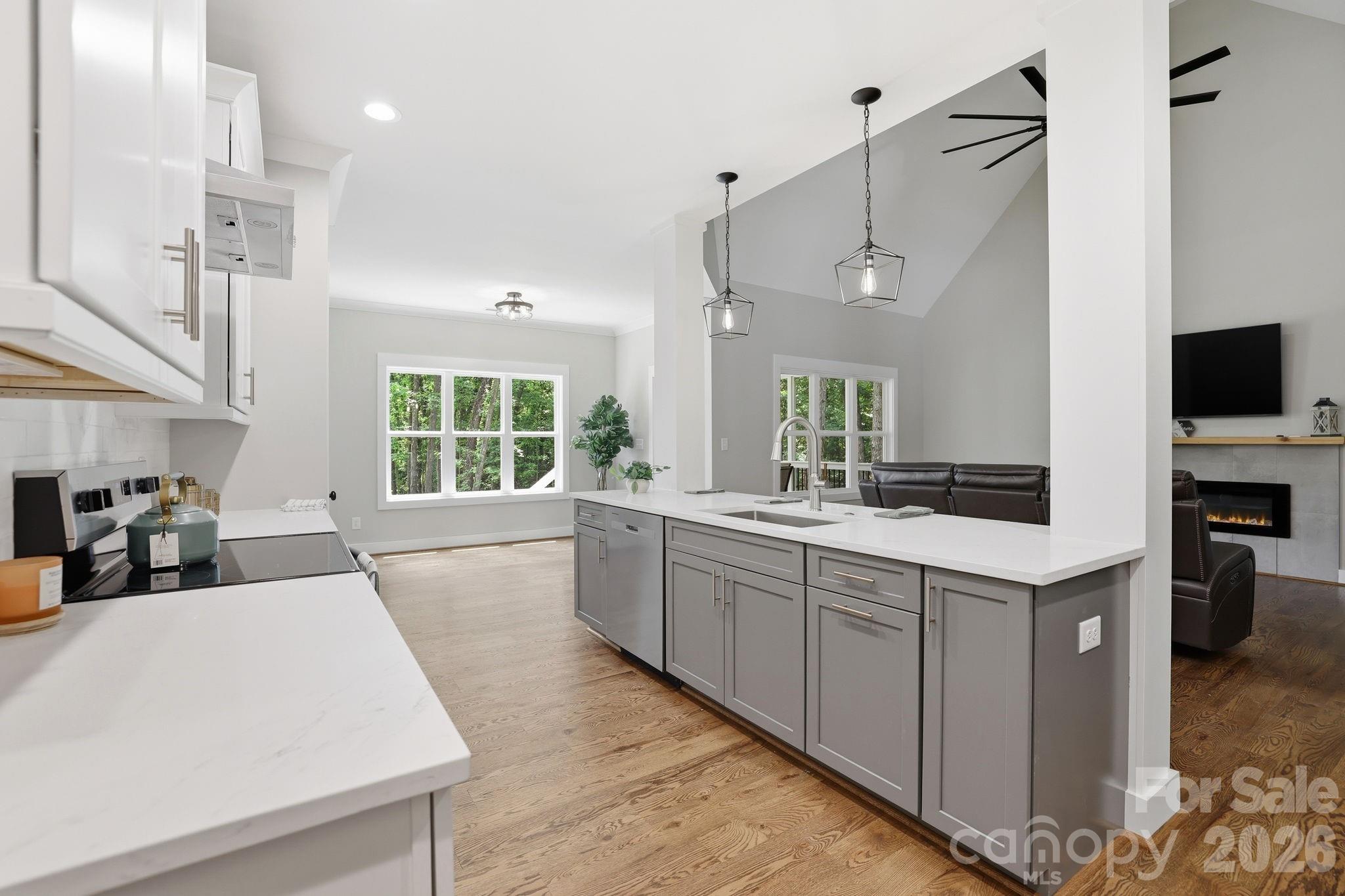 1004 E Sandy Ridge Road — Monroe