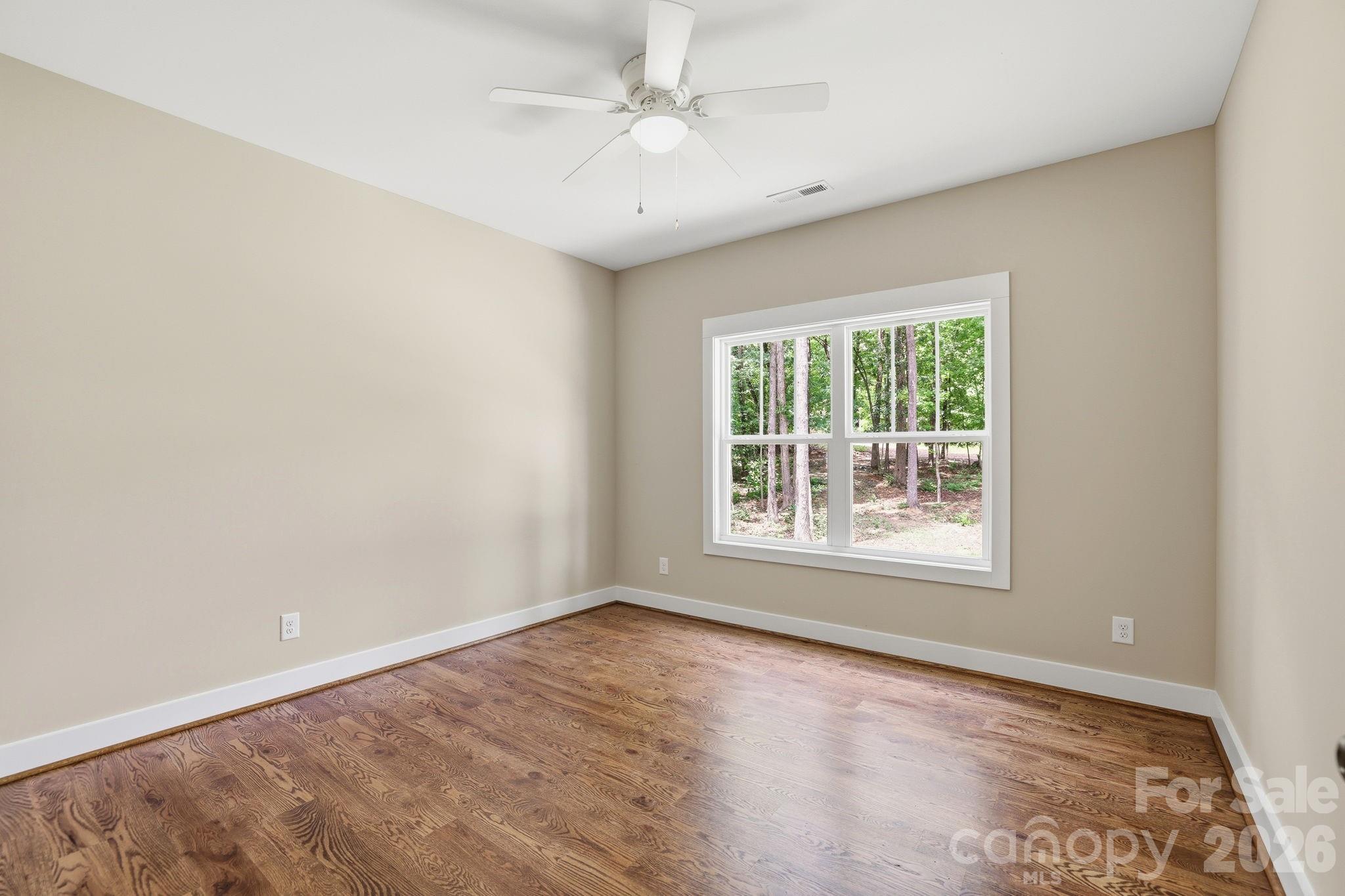 1004 E Sandy Ridge Road — Monroe