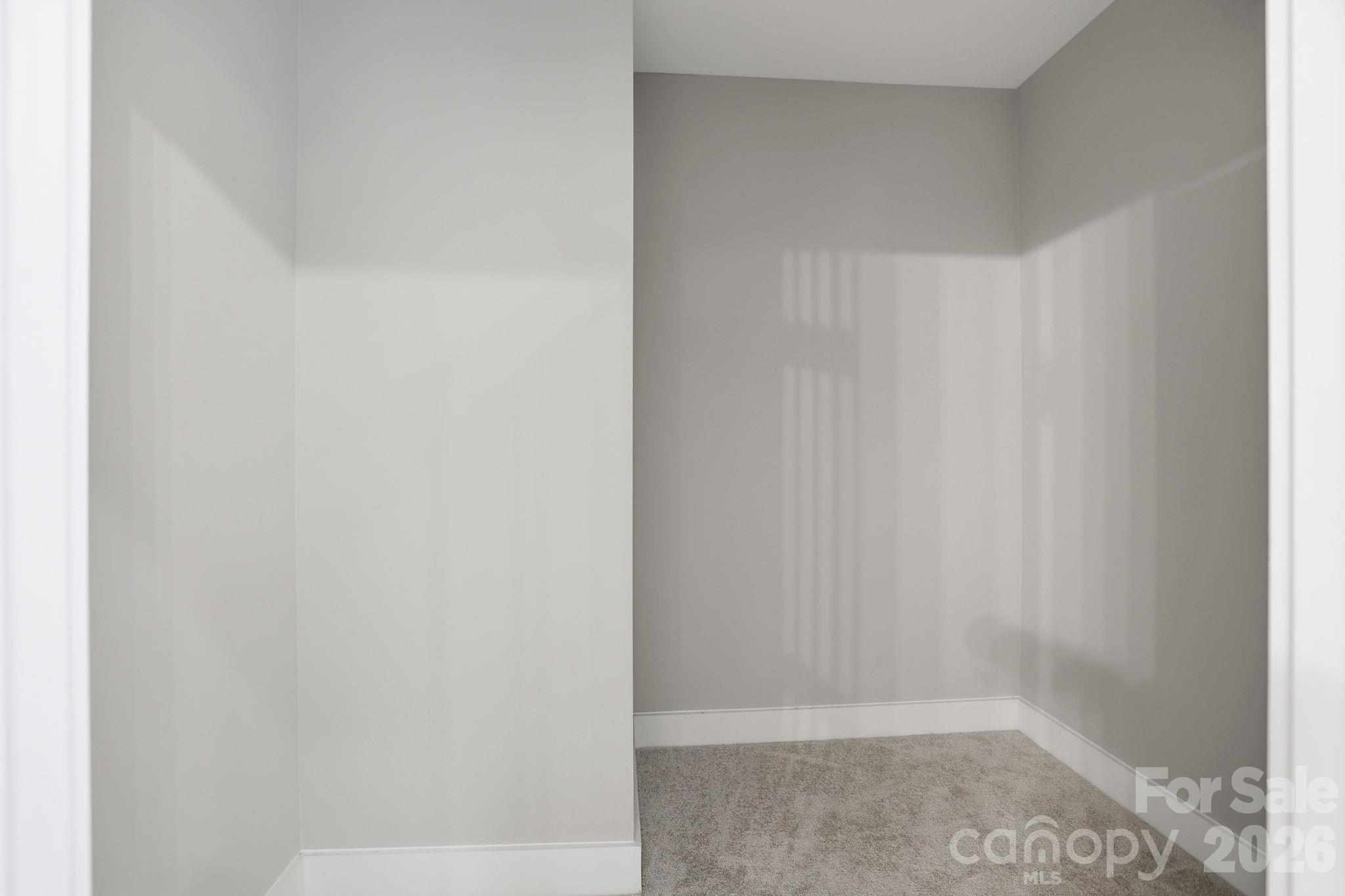 1004 E Sandy Ridge Road — Monroe