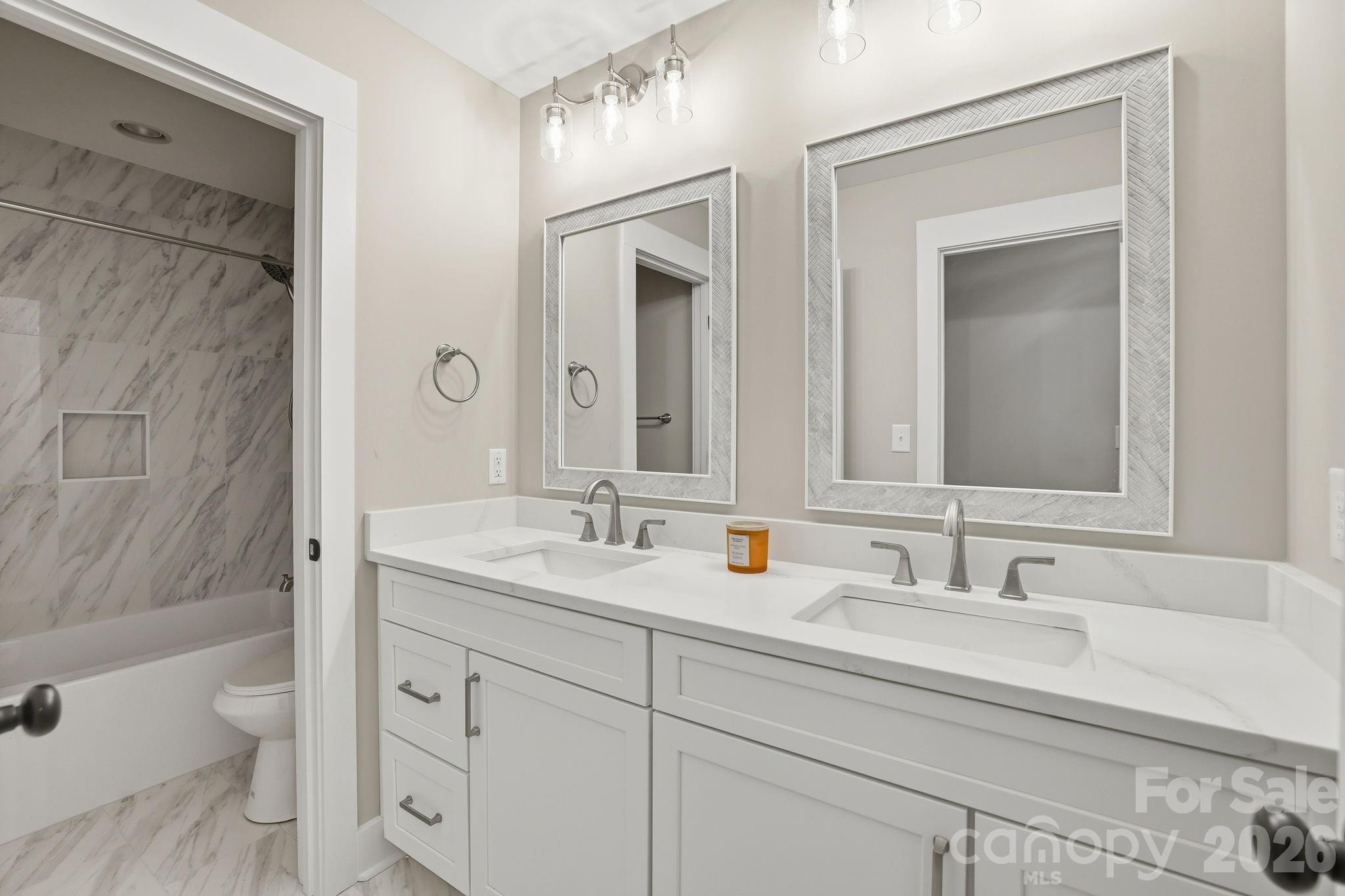 1004 E Sandy Ridge Road — Monroe