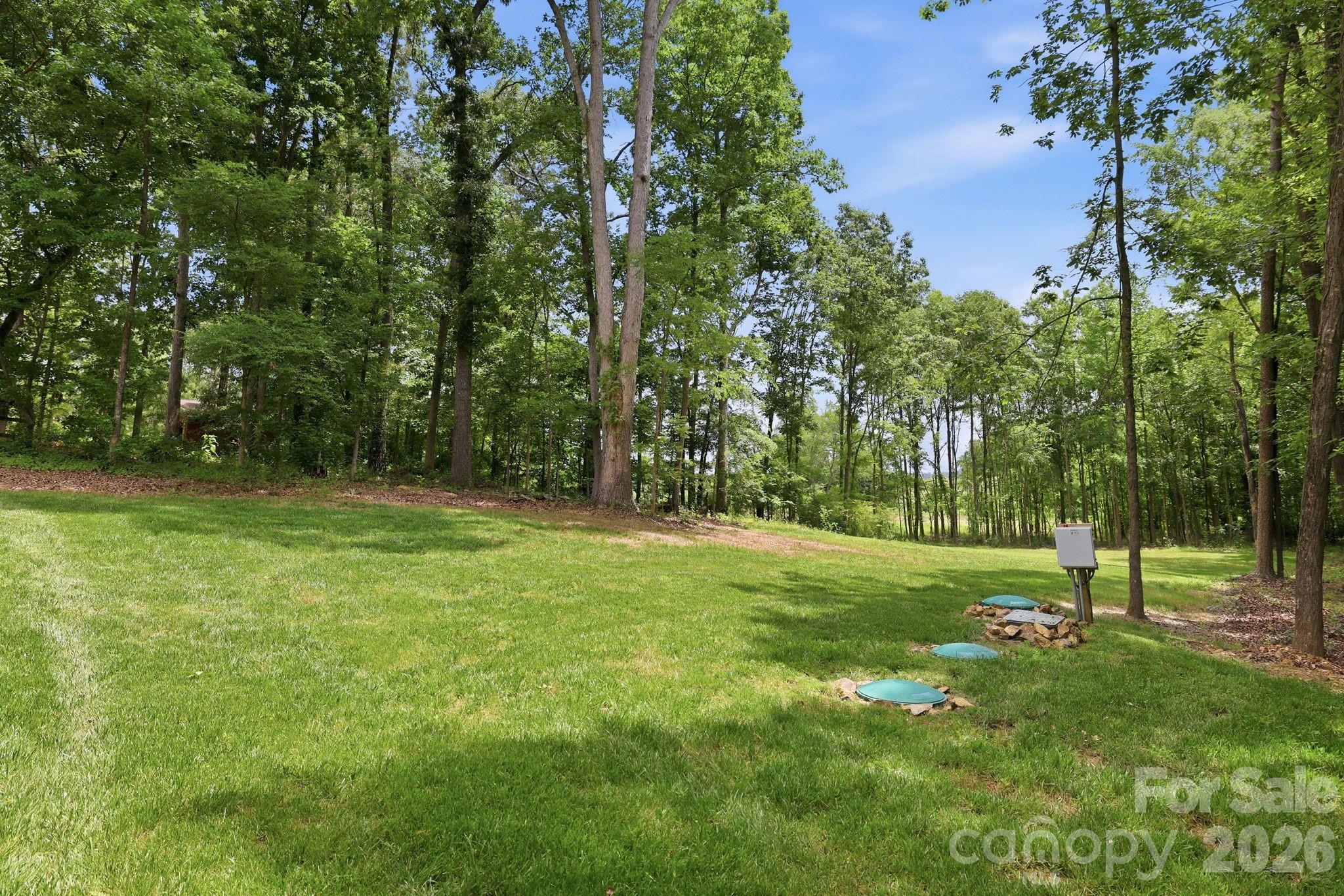 1004 E Sandy Ridge Road — Monroe