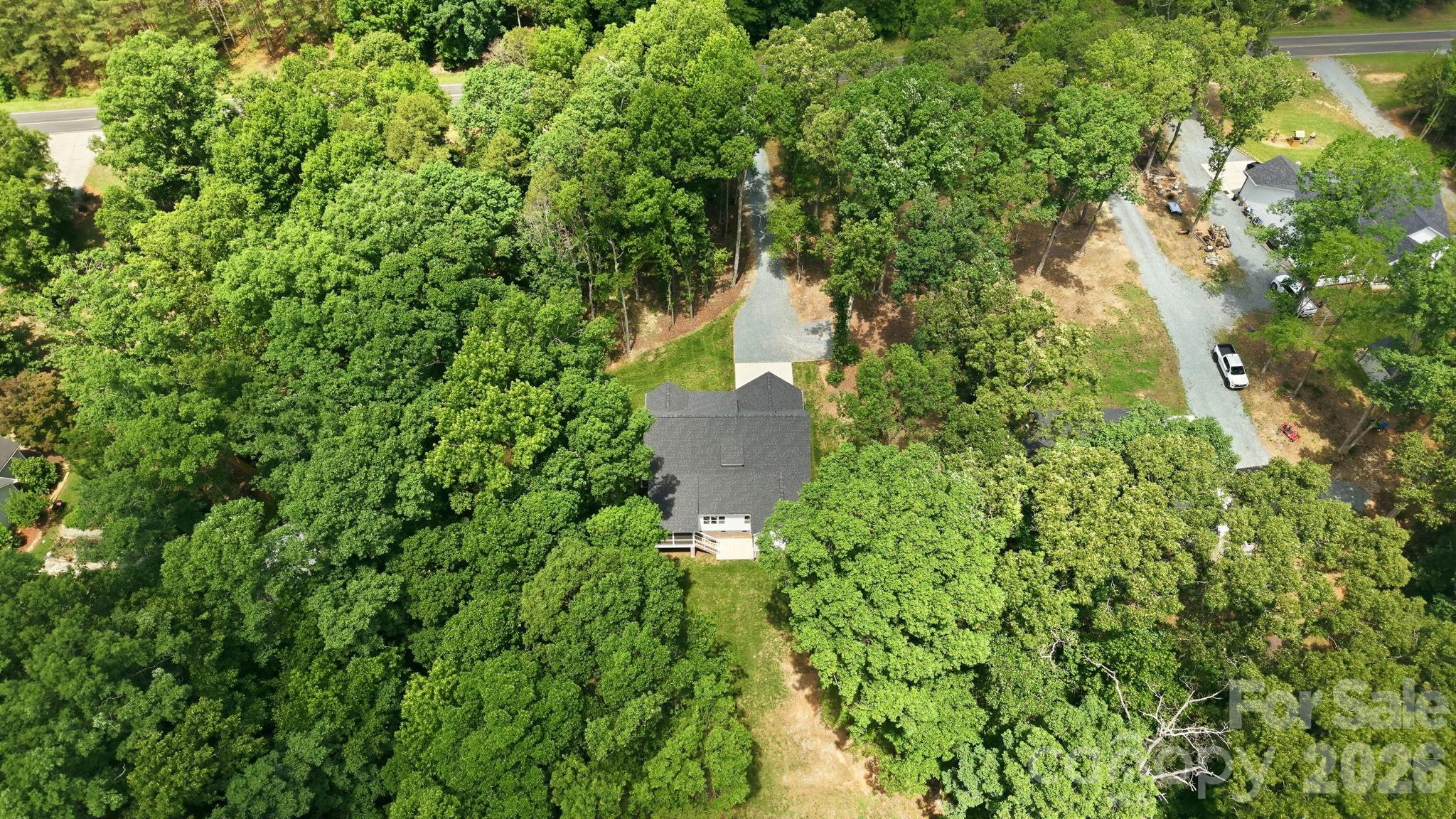 1004 E Sandy Ridge Road — Monroe