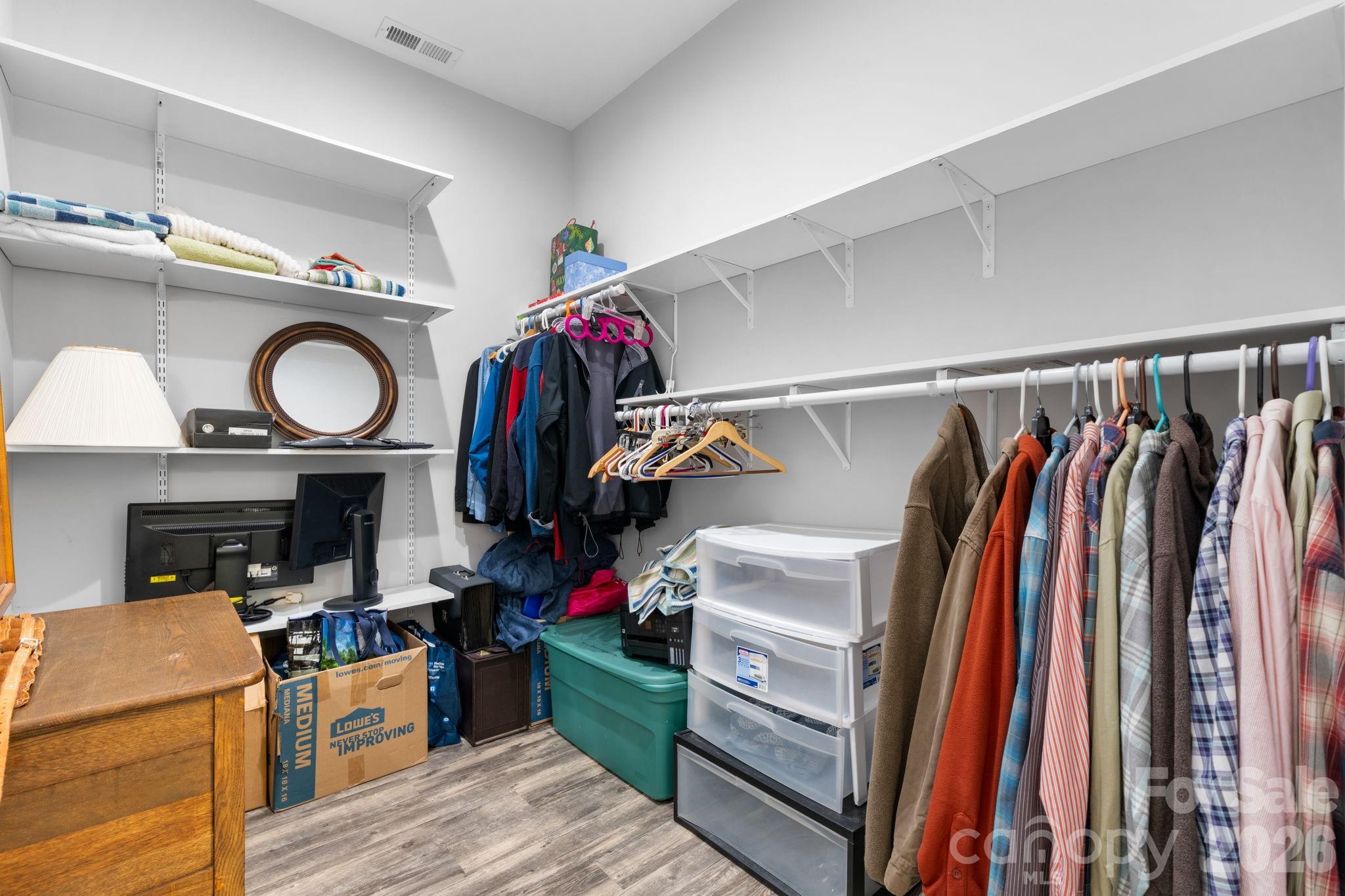 202 Ivy Court — Morganton