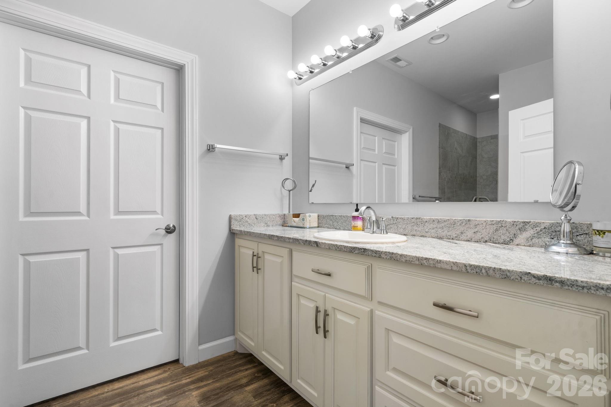 202 Ivy Court — Morganton