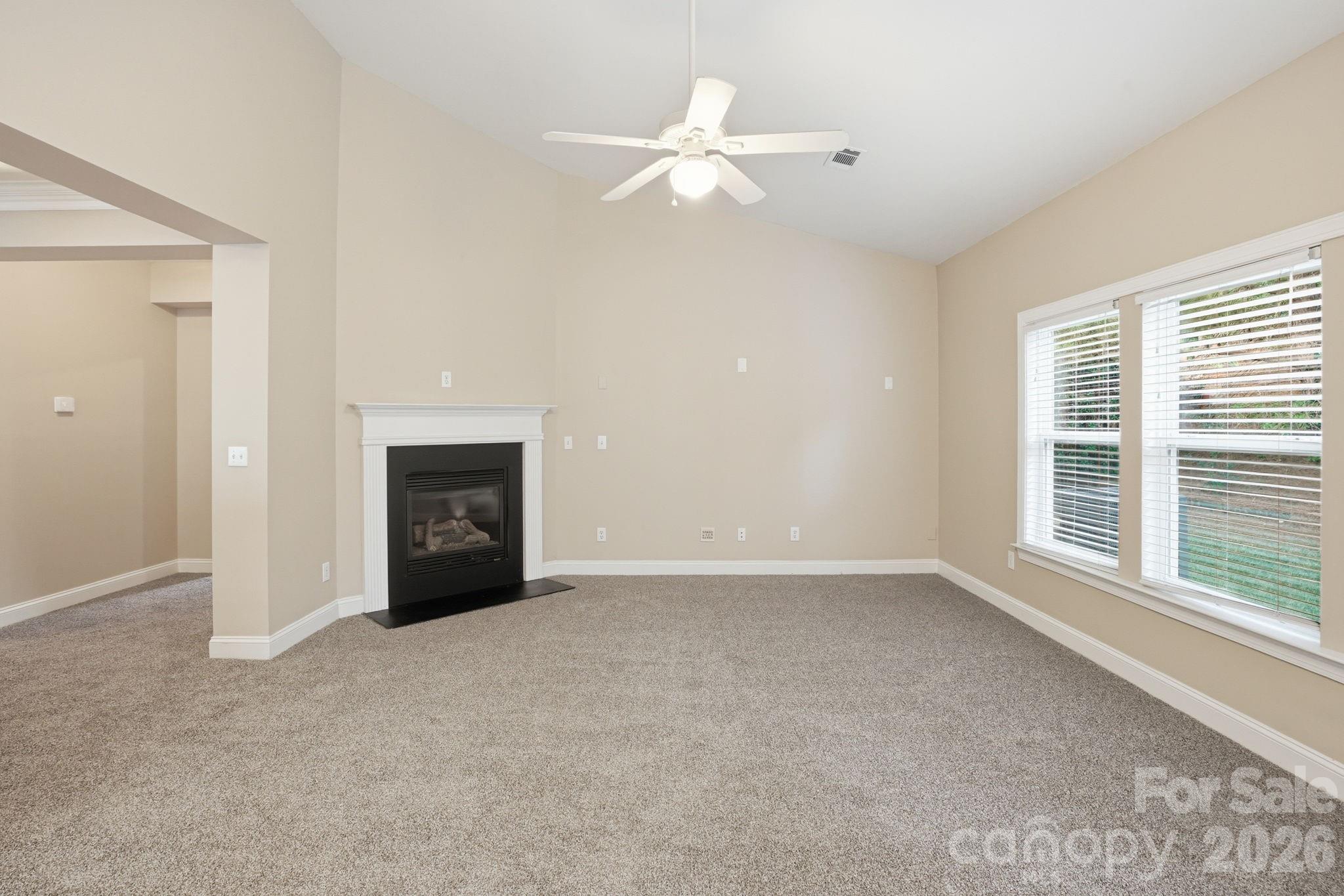 9527 Seamill Road — Charlotte