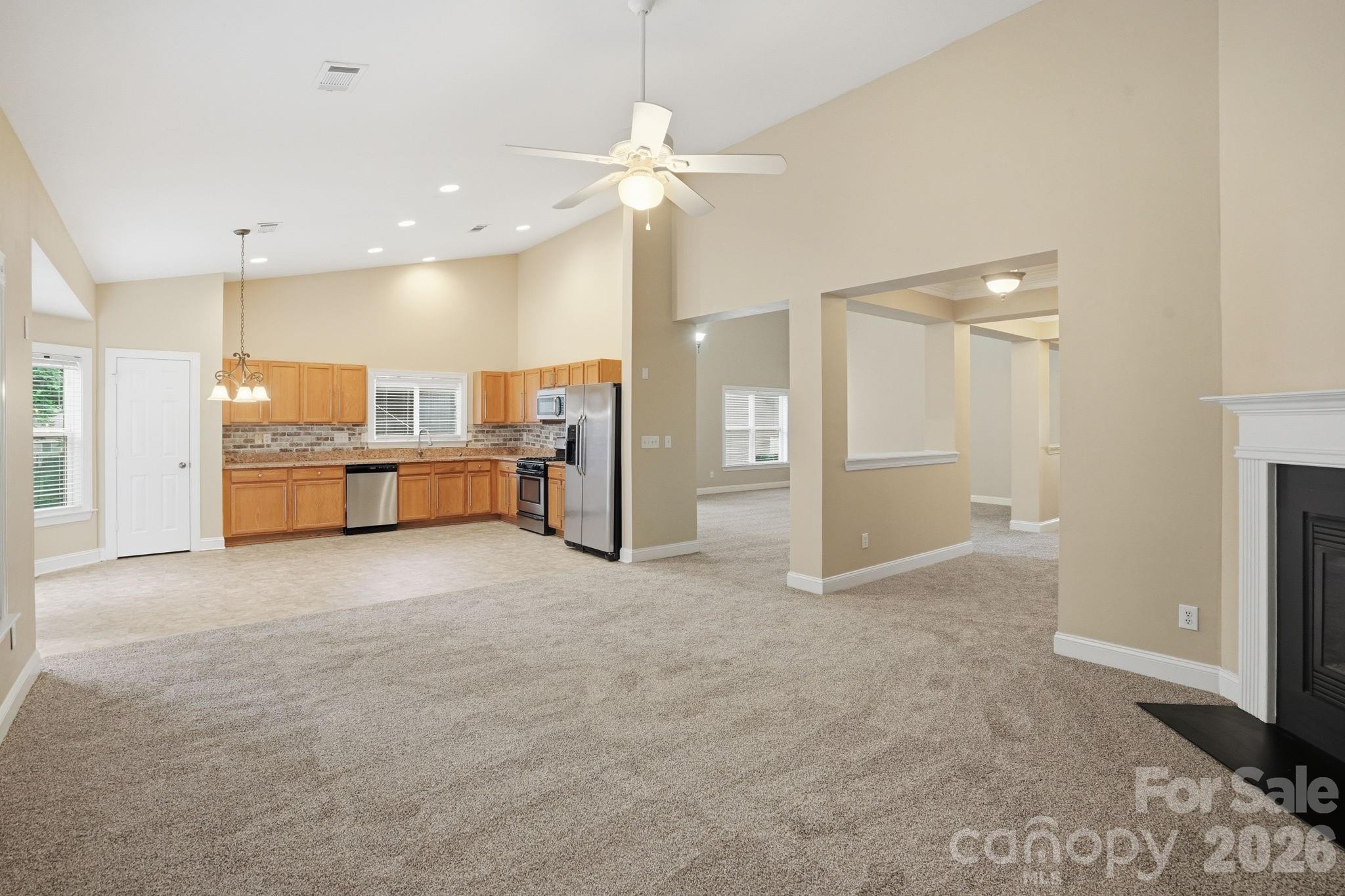 9527 Seamill Road — Charlotte