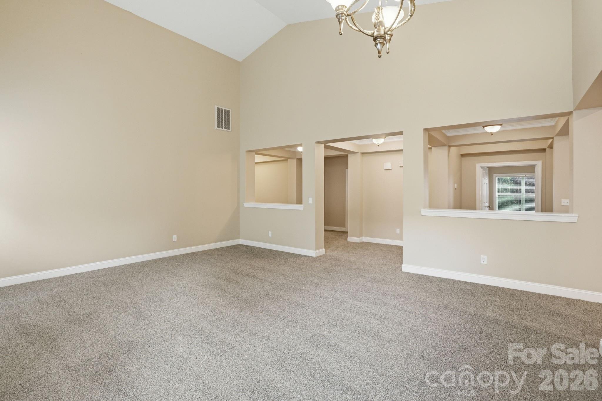 9527 Seamill Road — Charlotte