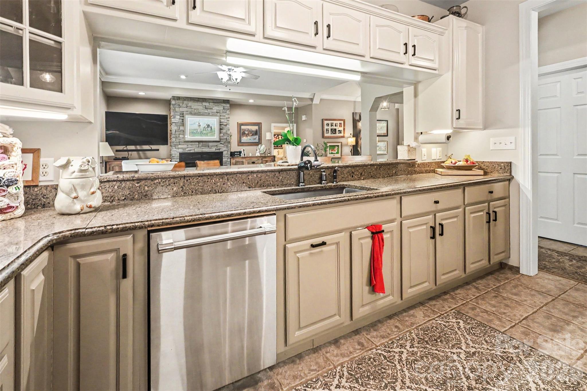 4037 Old Williamston Road — Belton