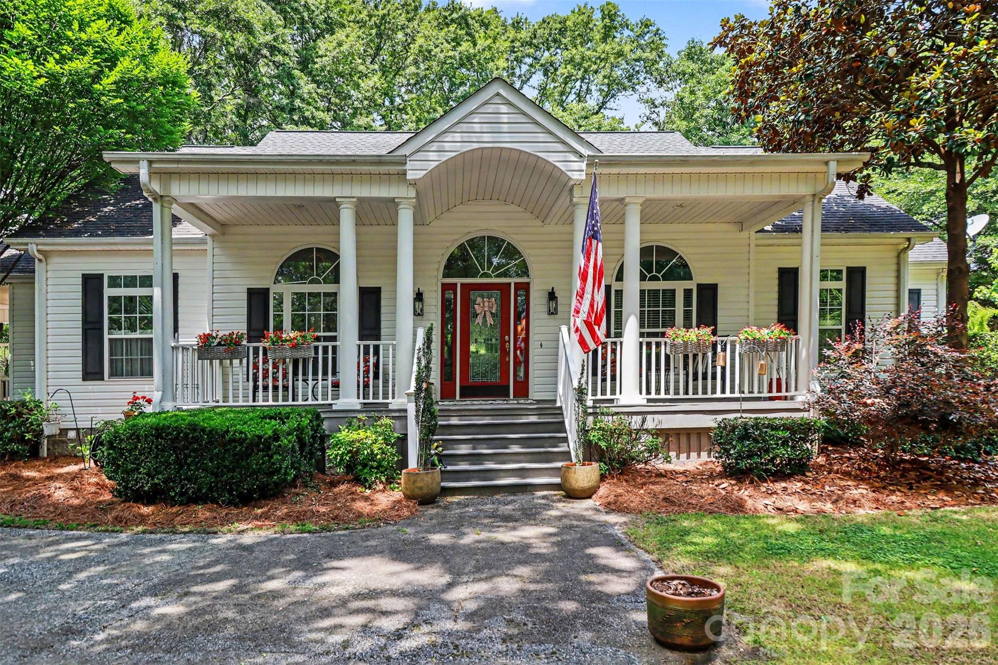 4037 Old Williamston Road — Belton