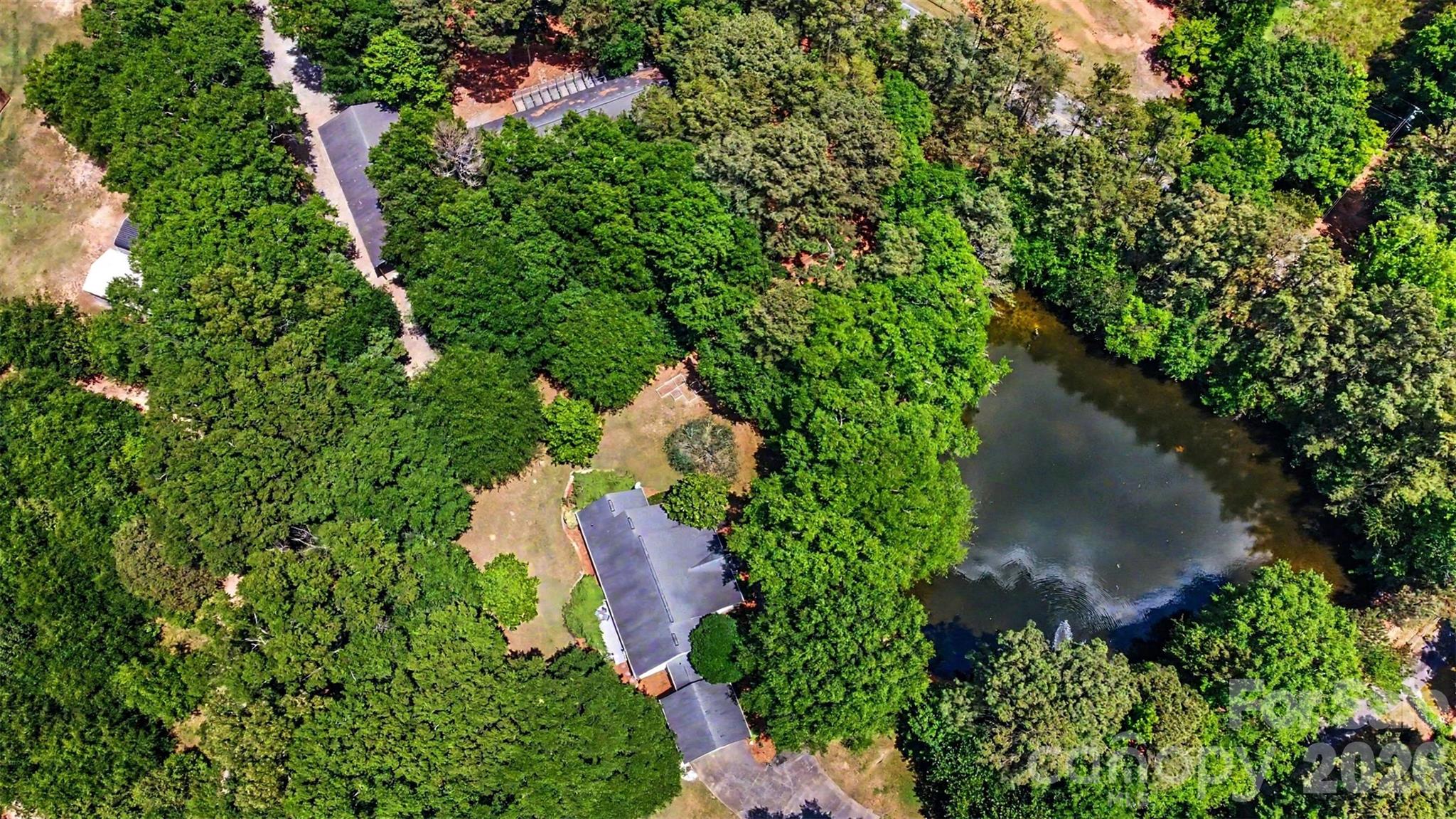 4037 Old Williamston Road — Belton
