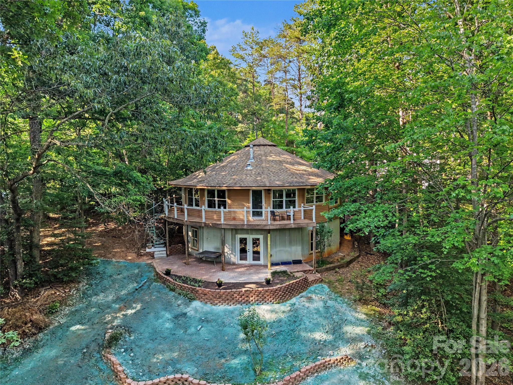 241 Spring Shore Road — Statesville