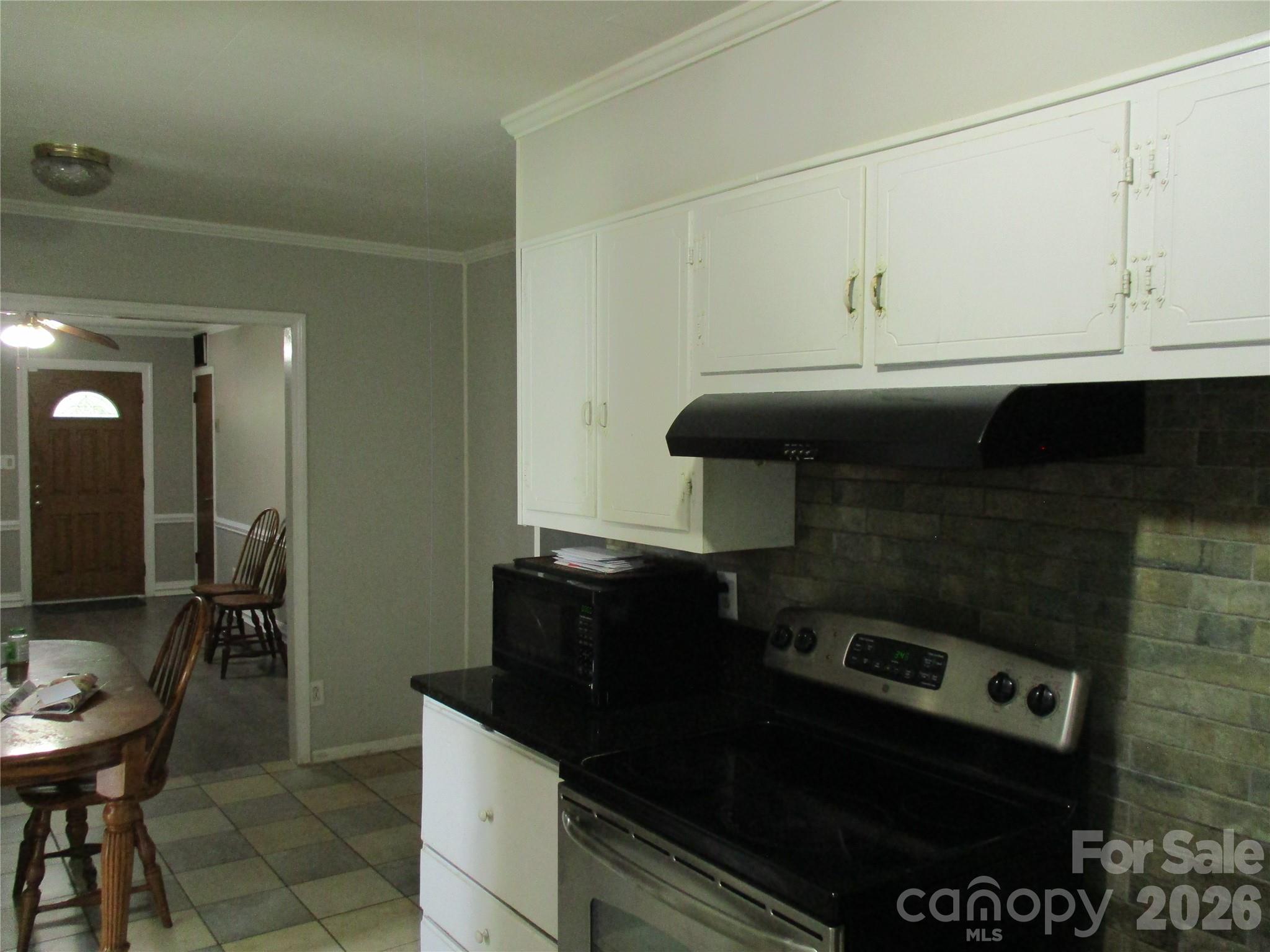 307 6th Street — Belmont