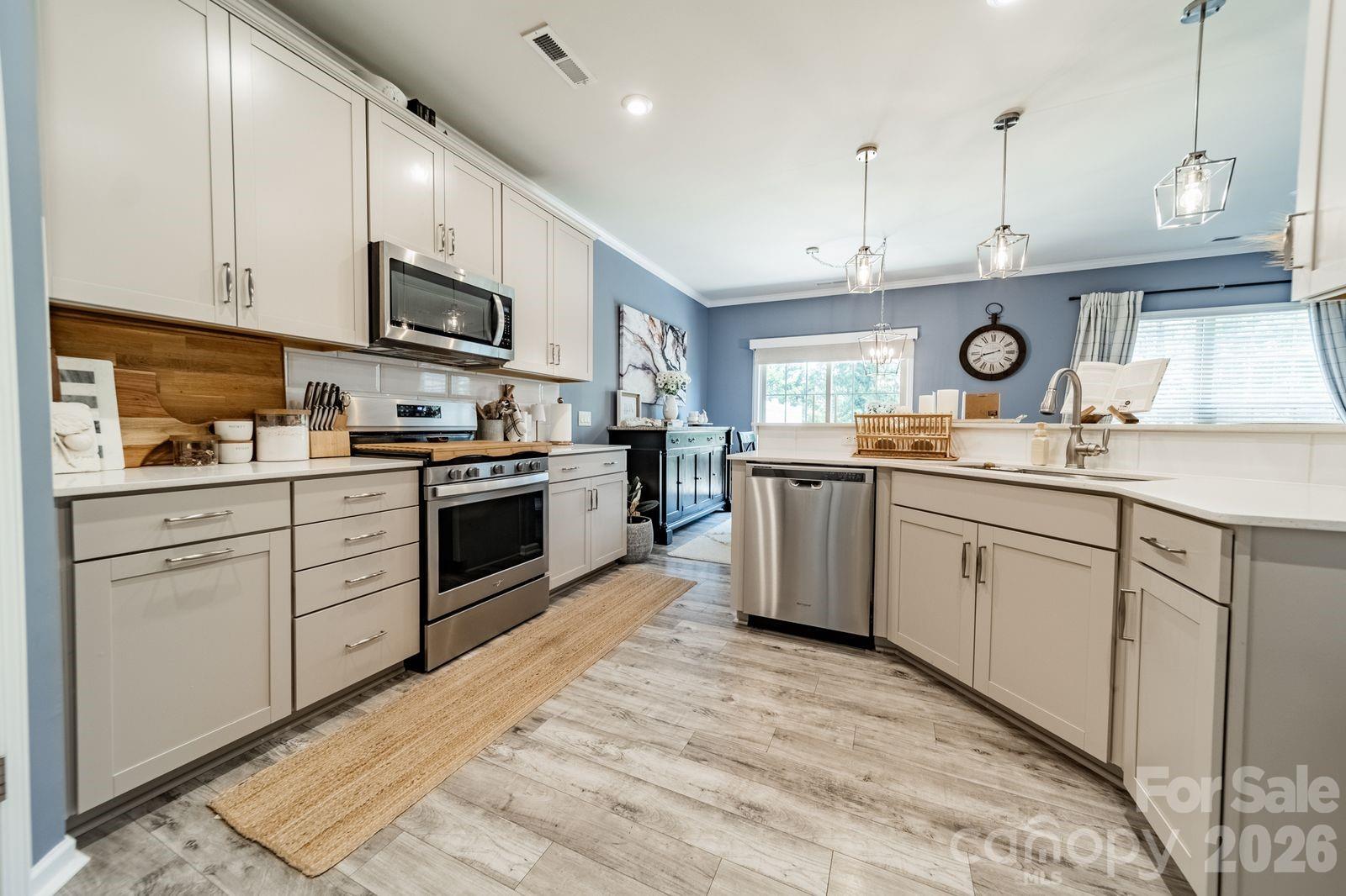1038 Crest Oak Lane — Fort Mill