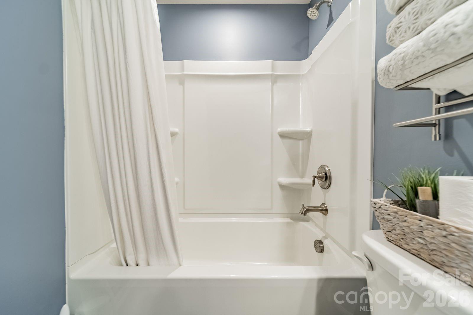 1038 Crest Oak Lane — Fort Mill