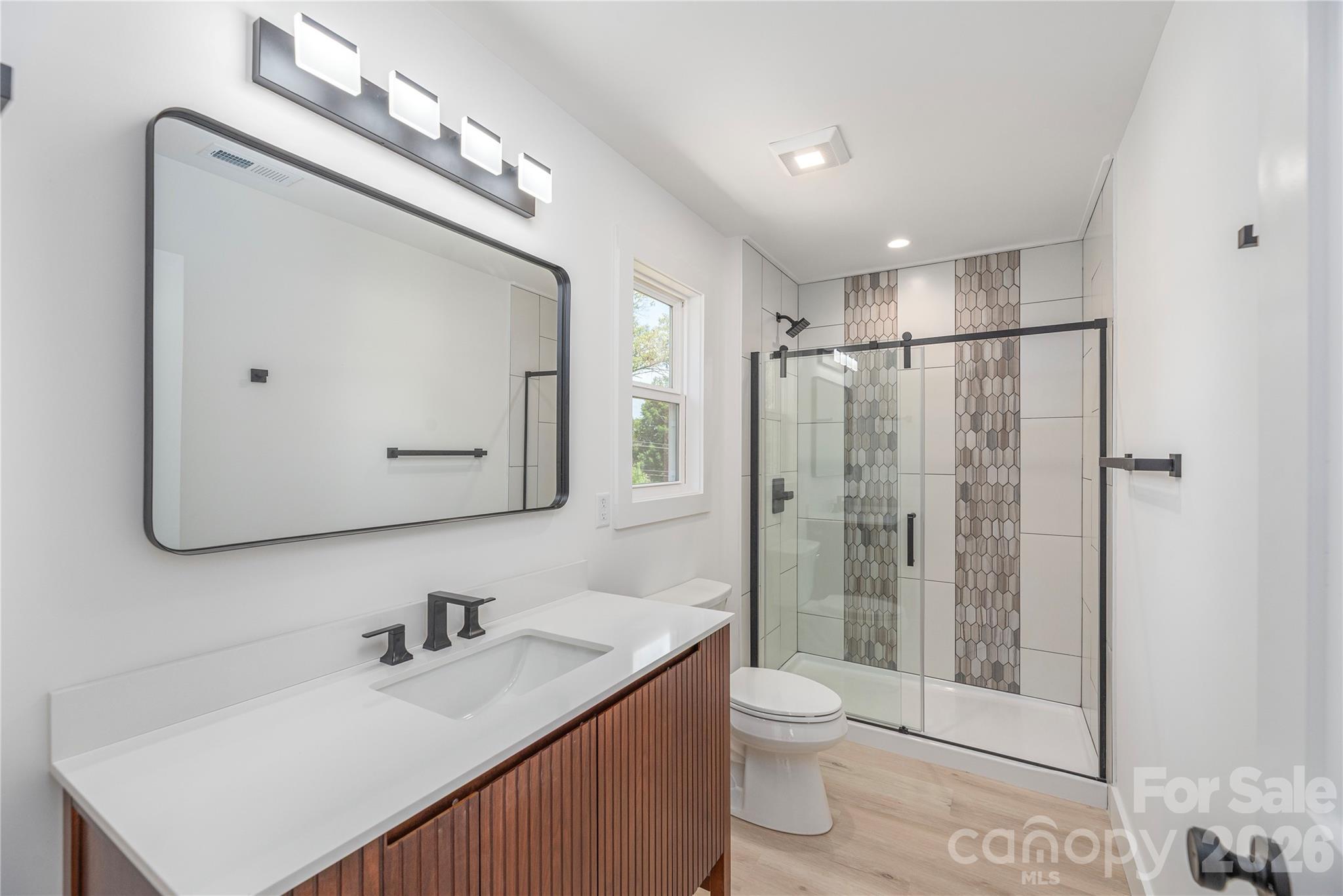 32 Oak Hill Road — Candler