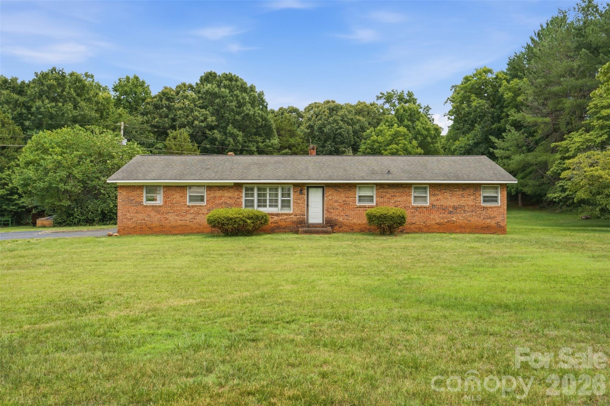 478 River Hill Road — Statesville