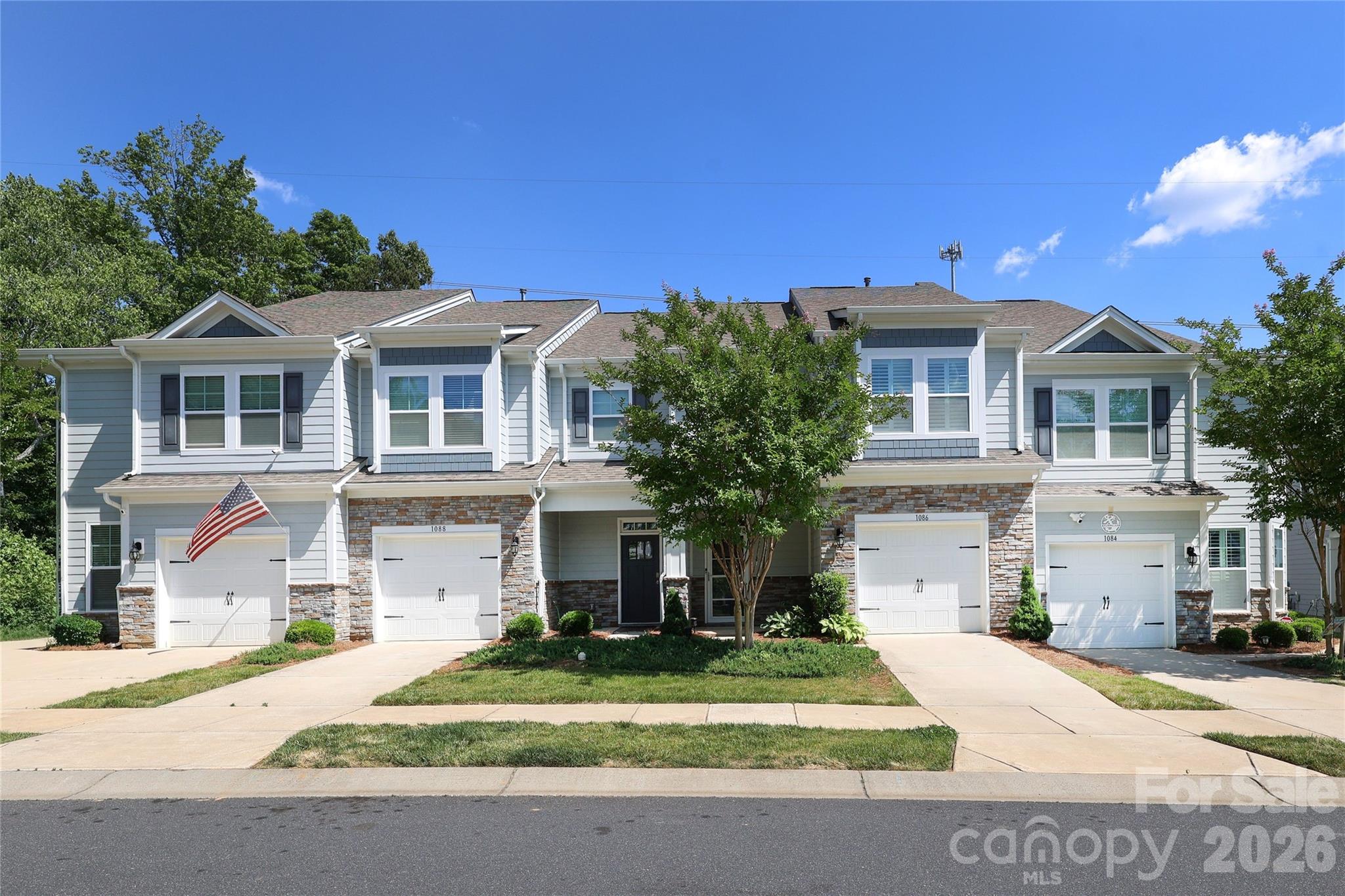 1086 Chicory Trace — Clover