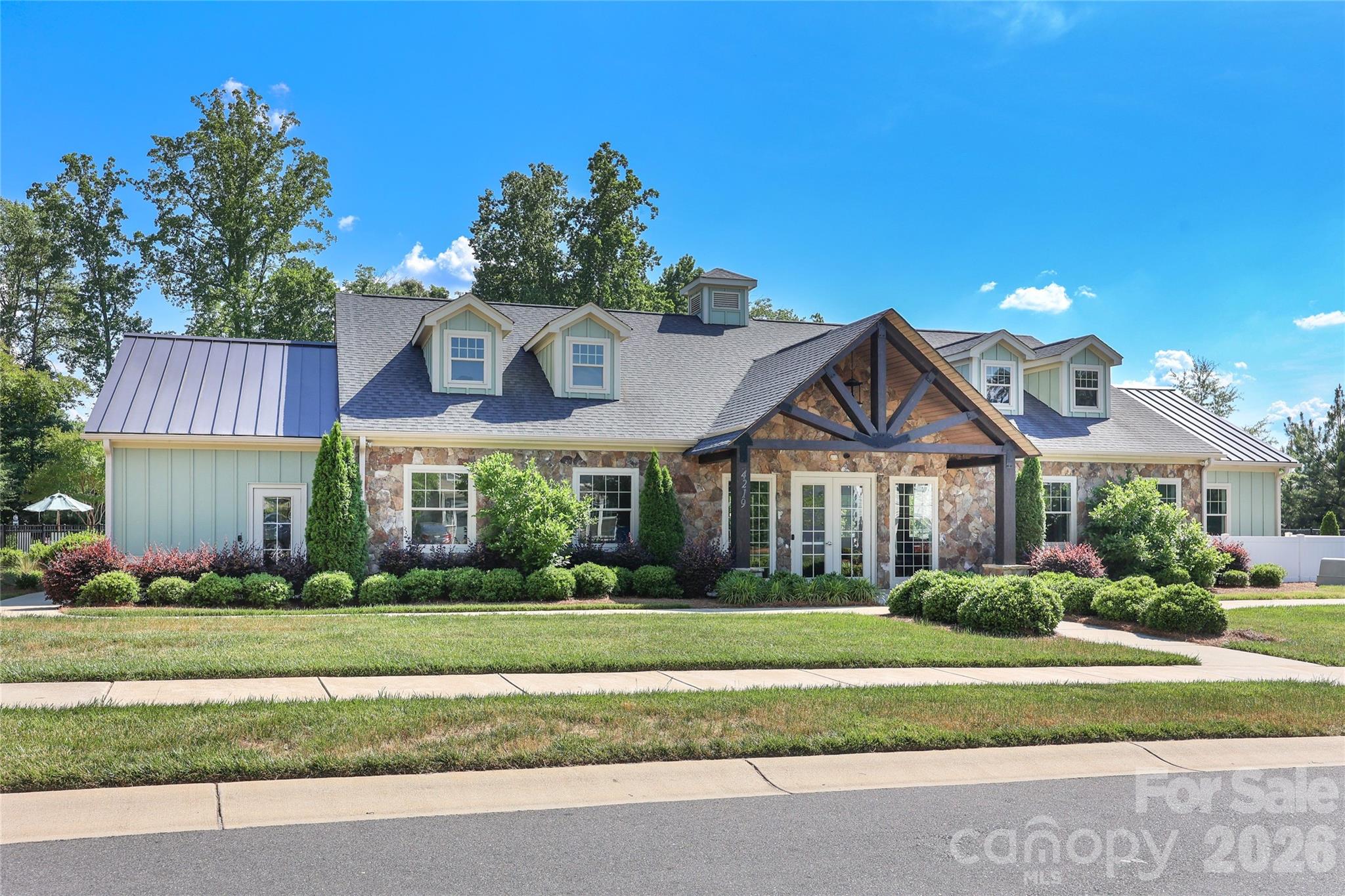 1086 Chicory Trace — Clover