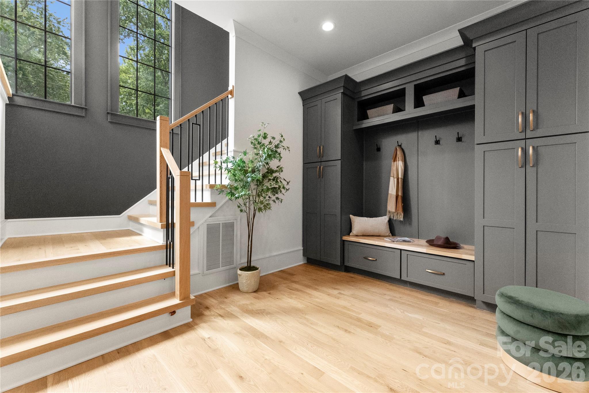 4142 Pineview Road — Charlotte