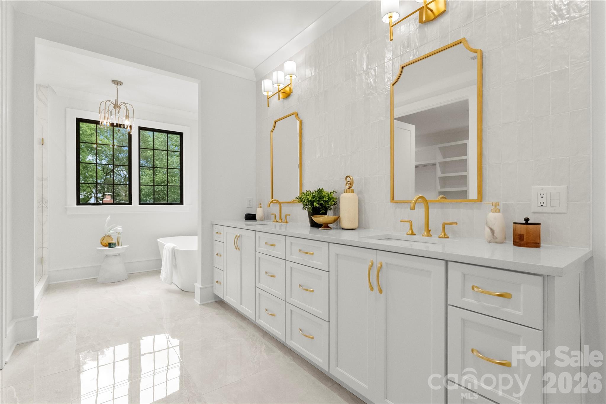 4142 Pineview Road — Charlotte
