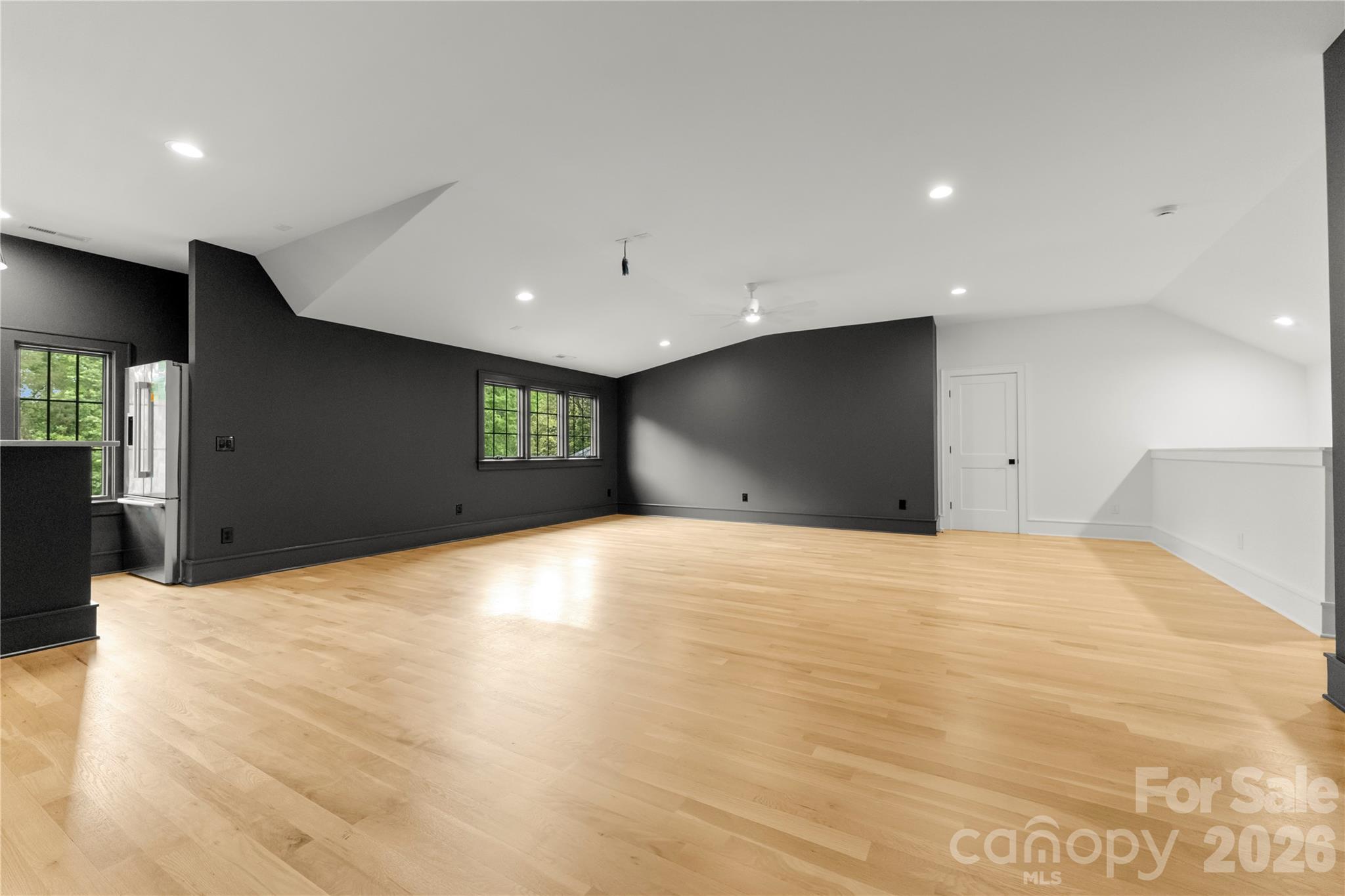 4142 Pineview Road — Charlotte