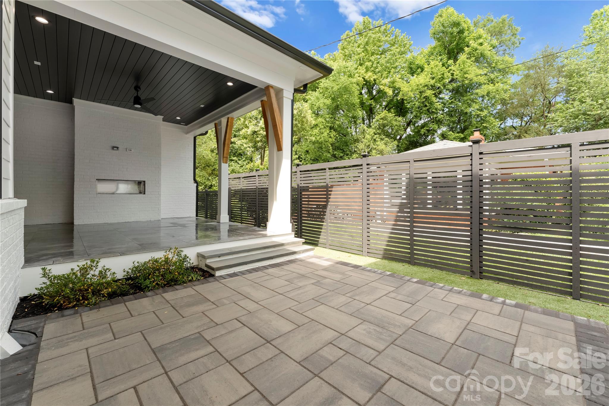 4142 Pineview Road — Charlotte