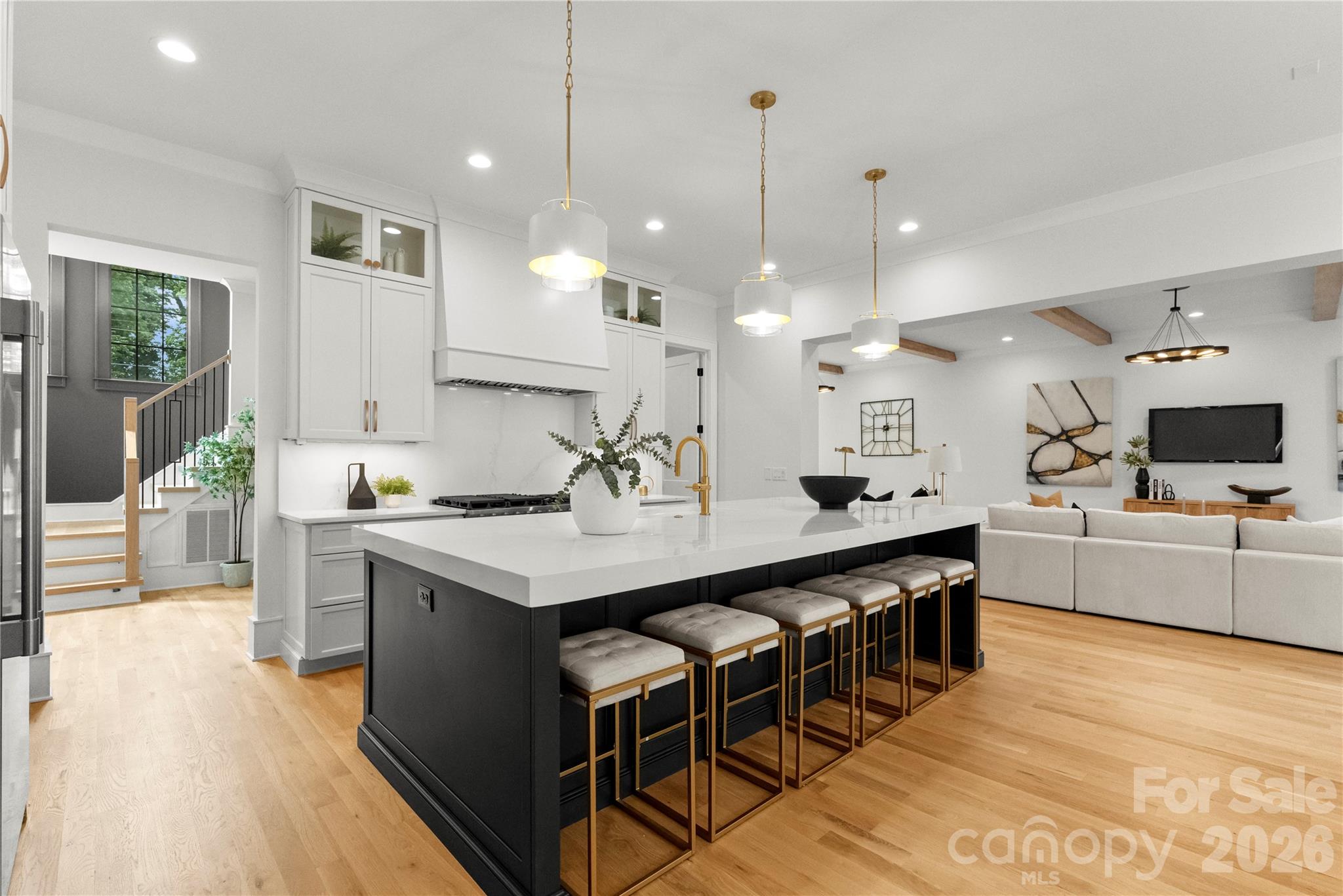 4142 Pineview Road — Charlotte