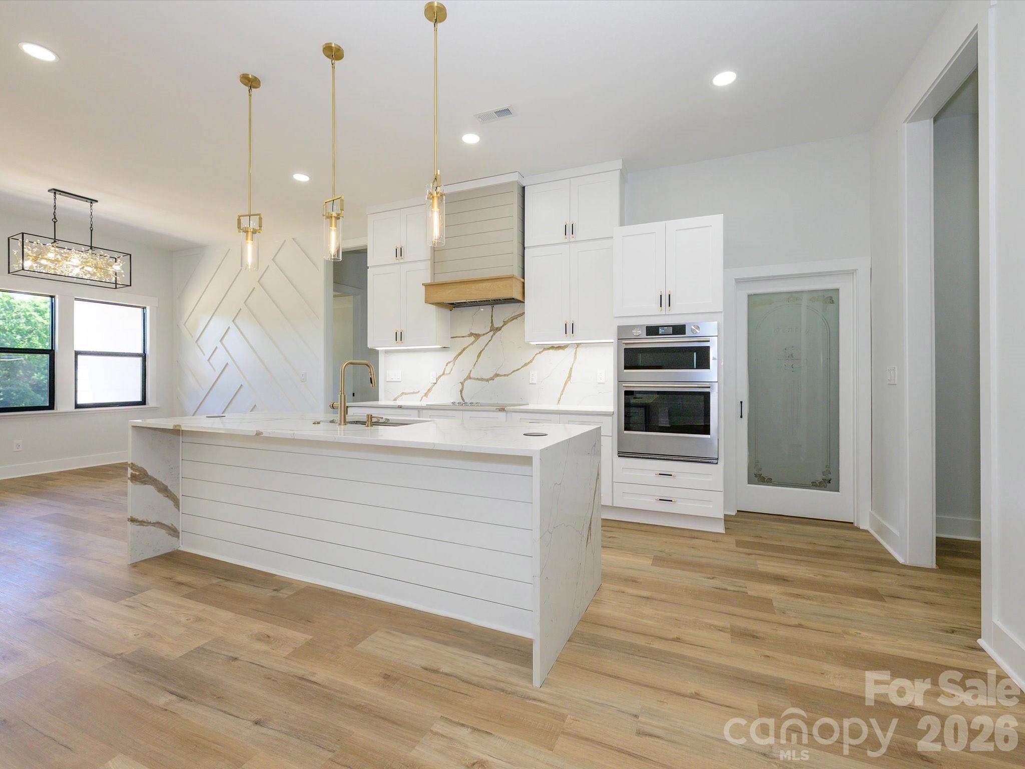 1012 Harrogate Drive — Bessemer City