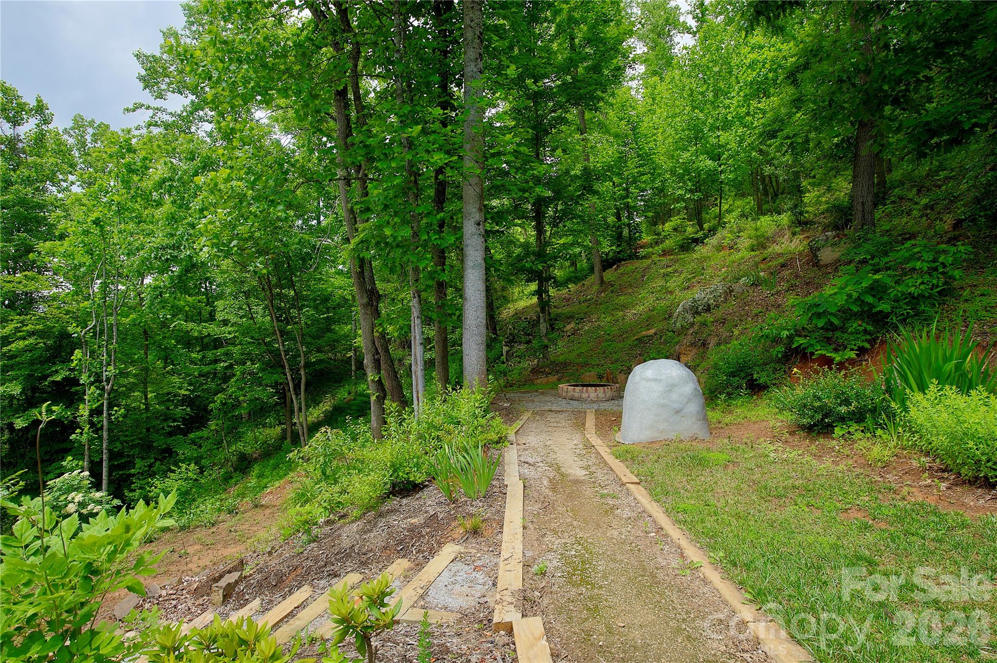 2825 Harrell Hill Road — Bakersville