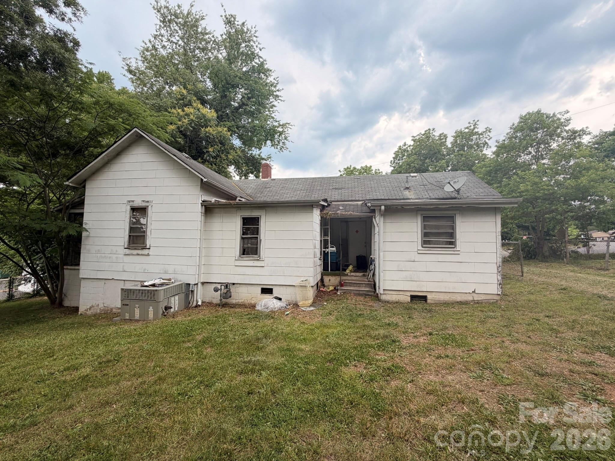 430 E D Street — Newton
