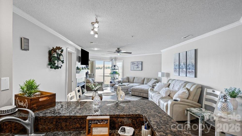 1338 Torrence Circle #29 — Davidson