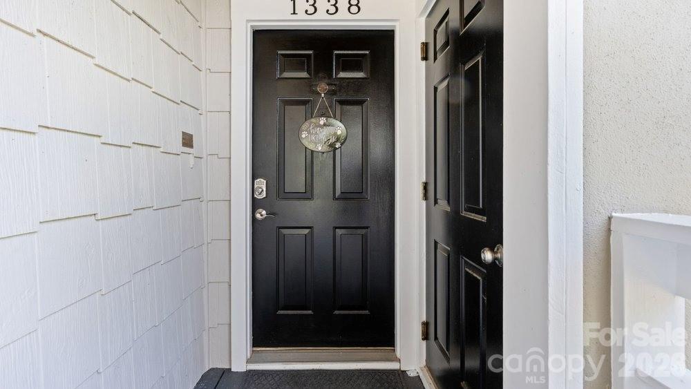 1338 Torrence Circle #29 — Davidson