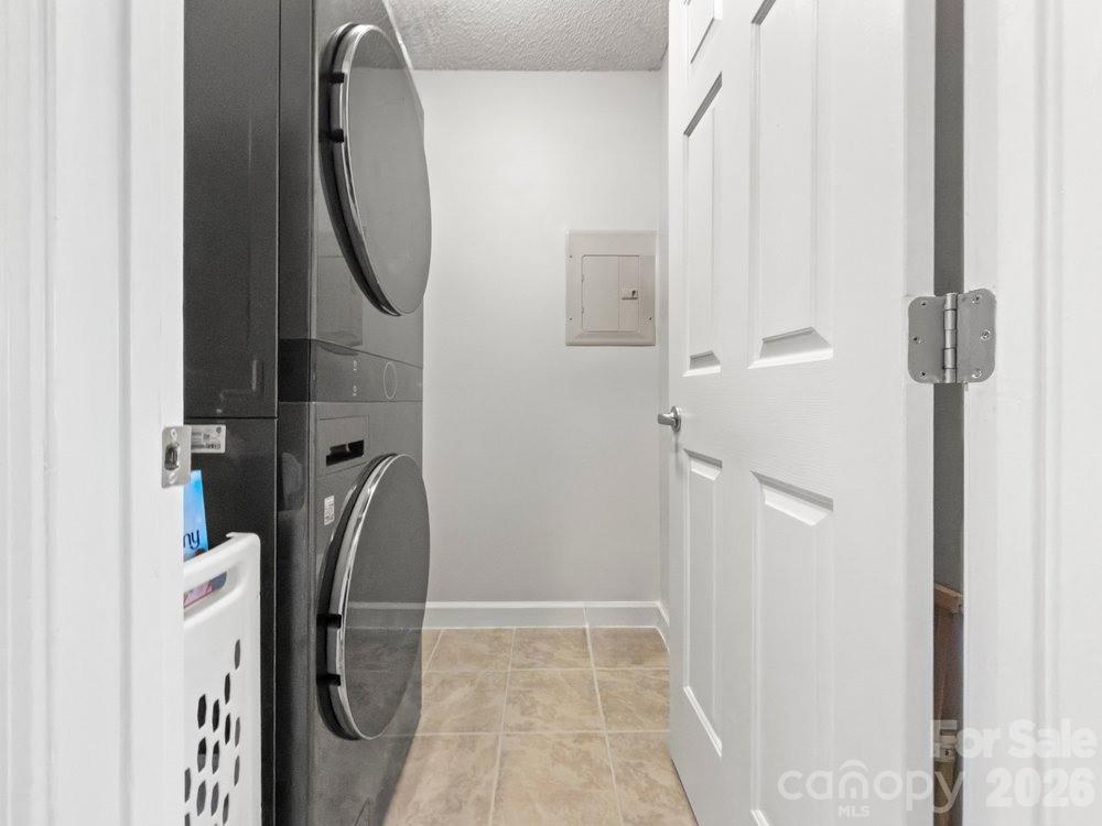 1338 Torrence Circle #29 — Davidson