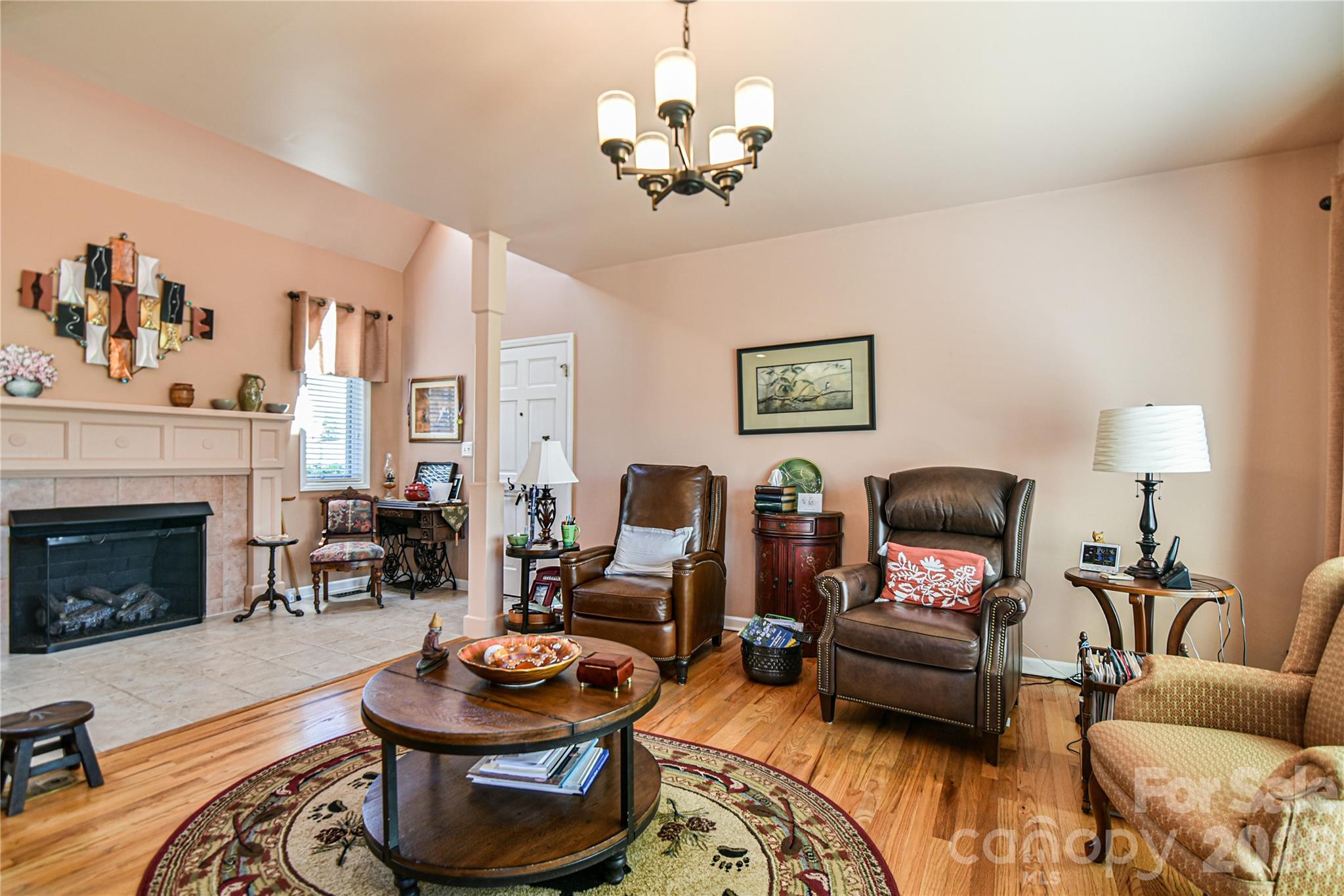518 Forest Ridge Drive — Mars Hill