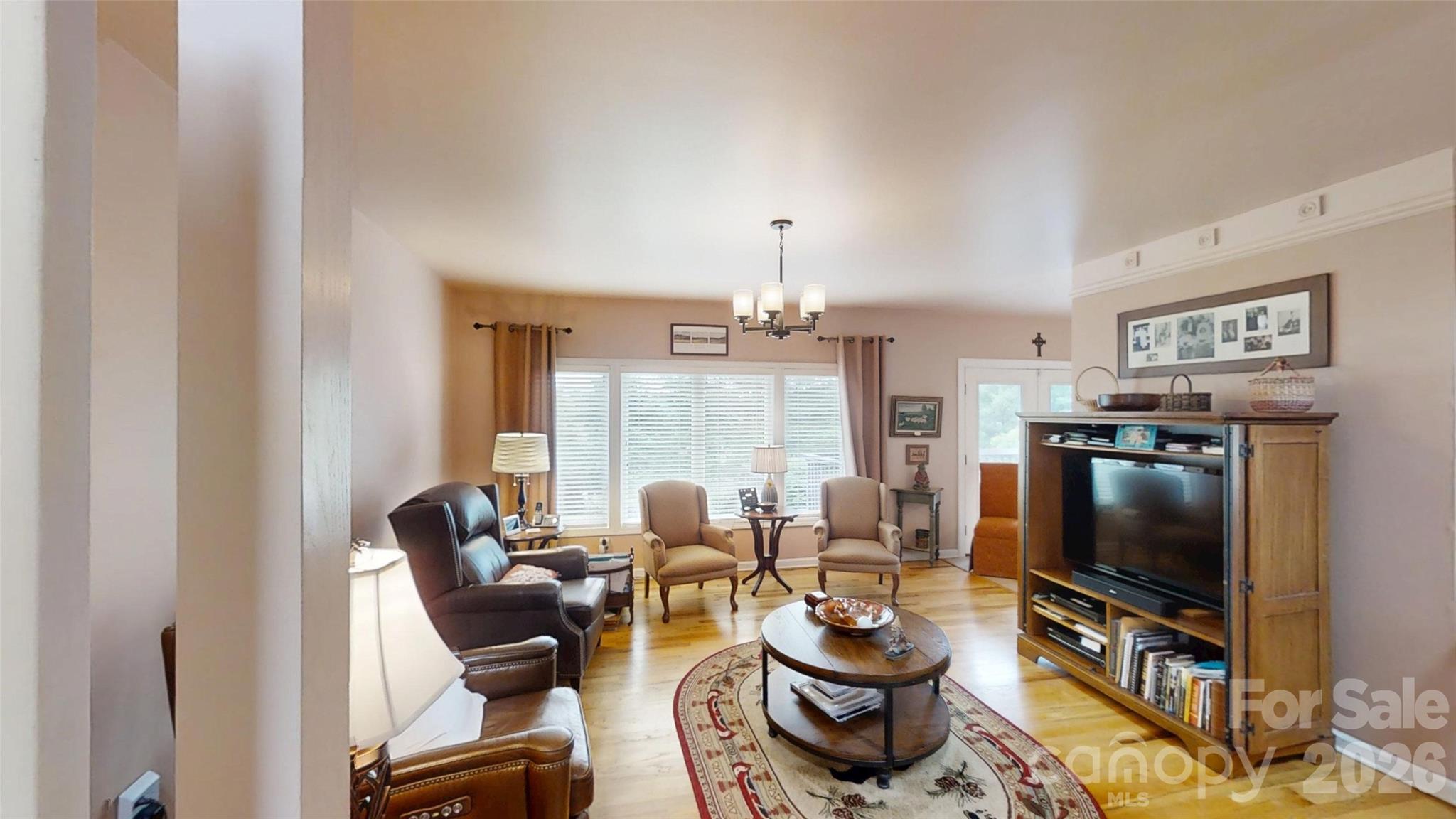 518 Forest Ridge Drive — Mars Hill