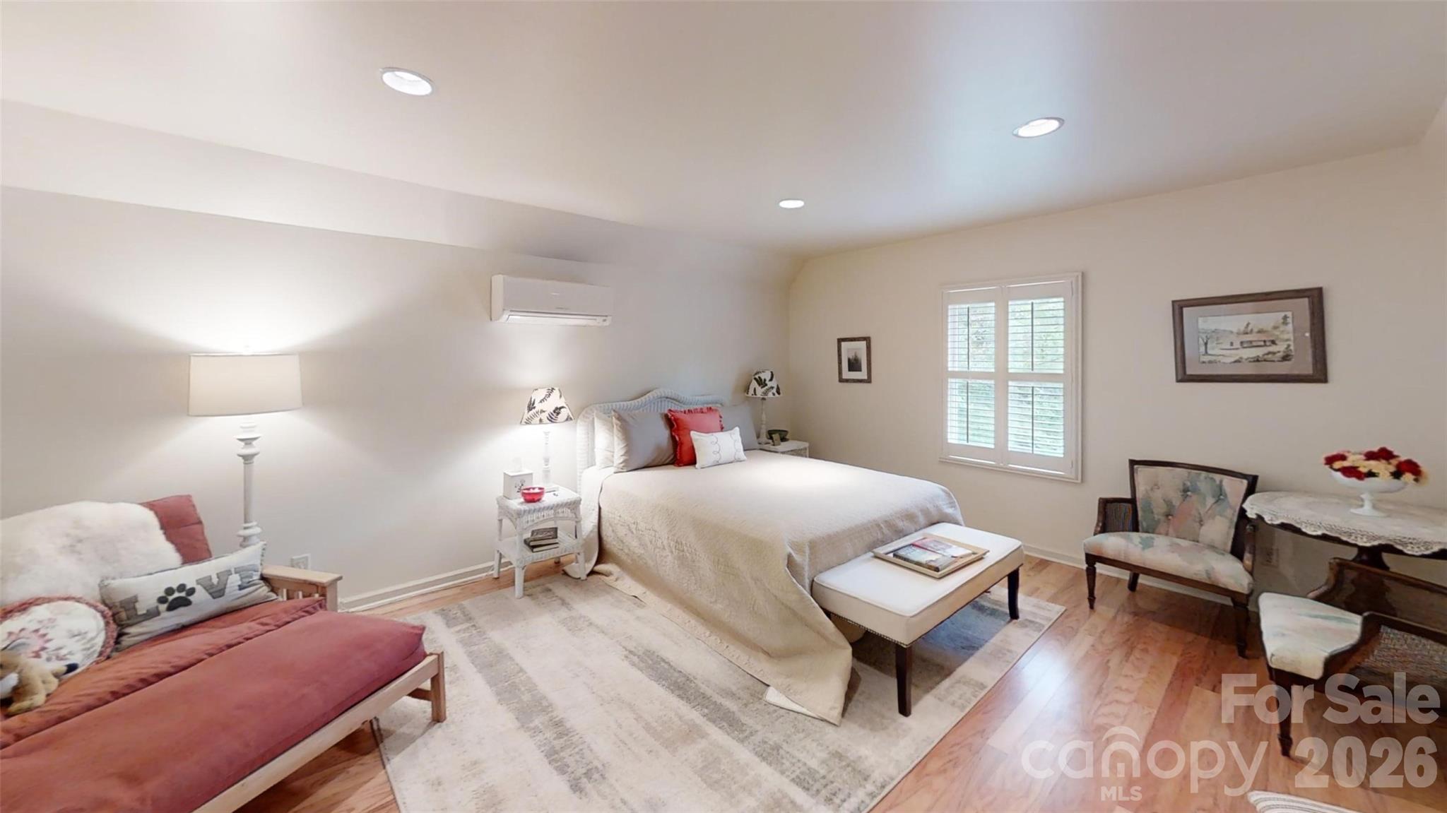 518 Forest Ridge Drive — Mars Hill