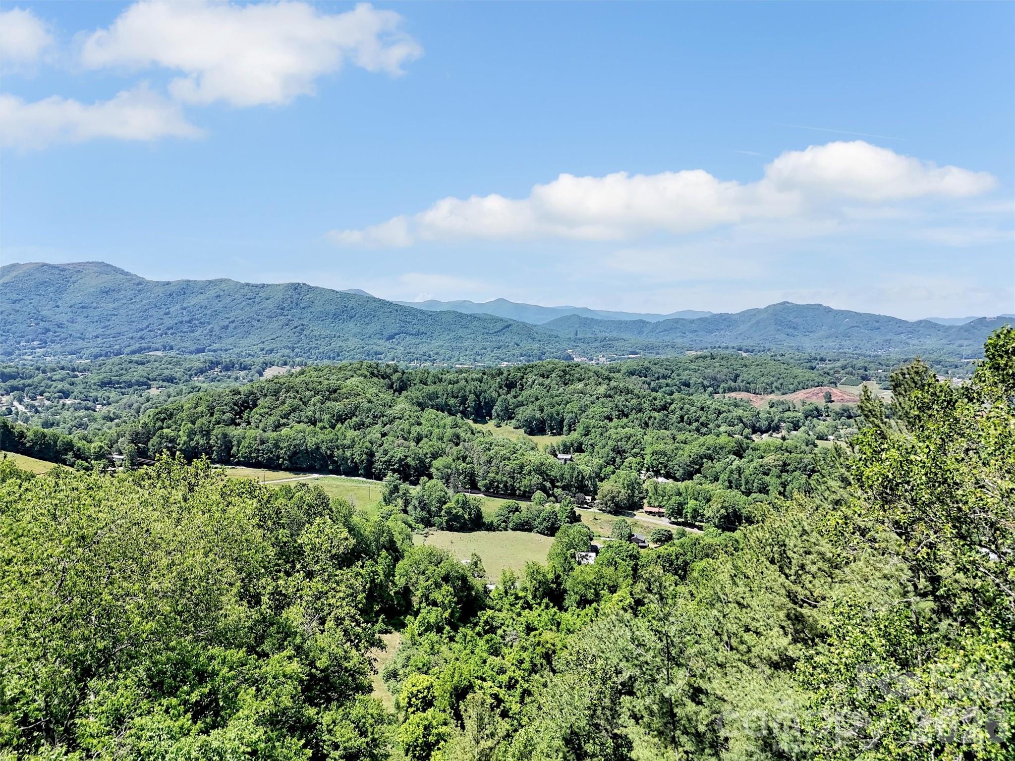 830 Trials Gap Drive #30 — Waynesville