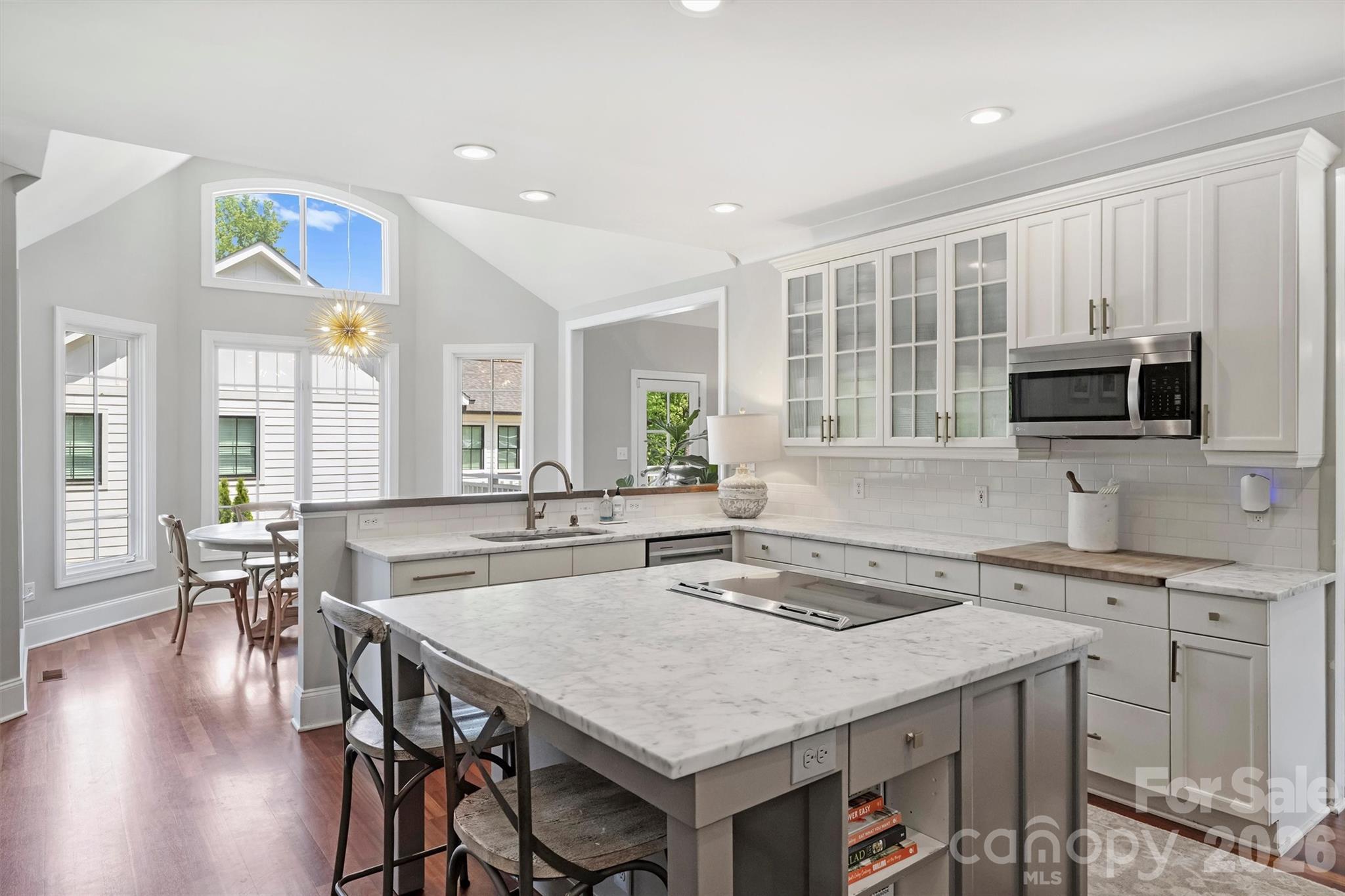 237 Hunter Lane — Charlotte