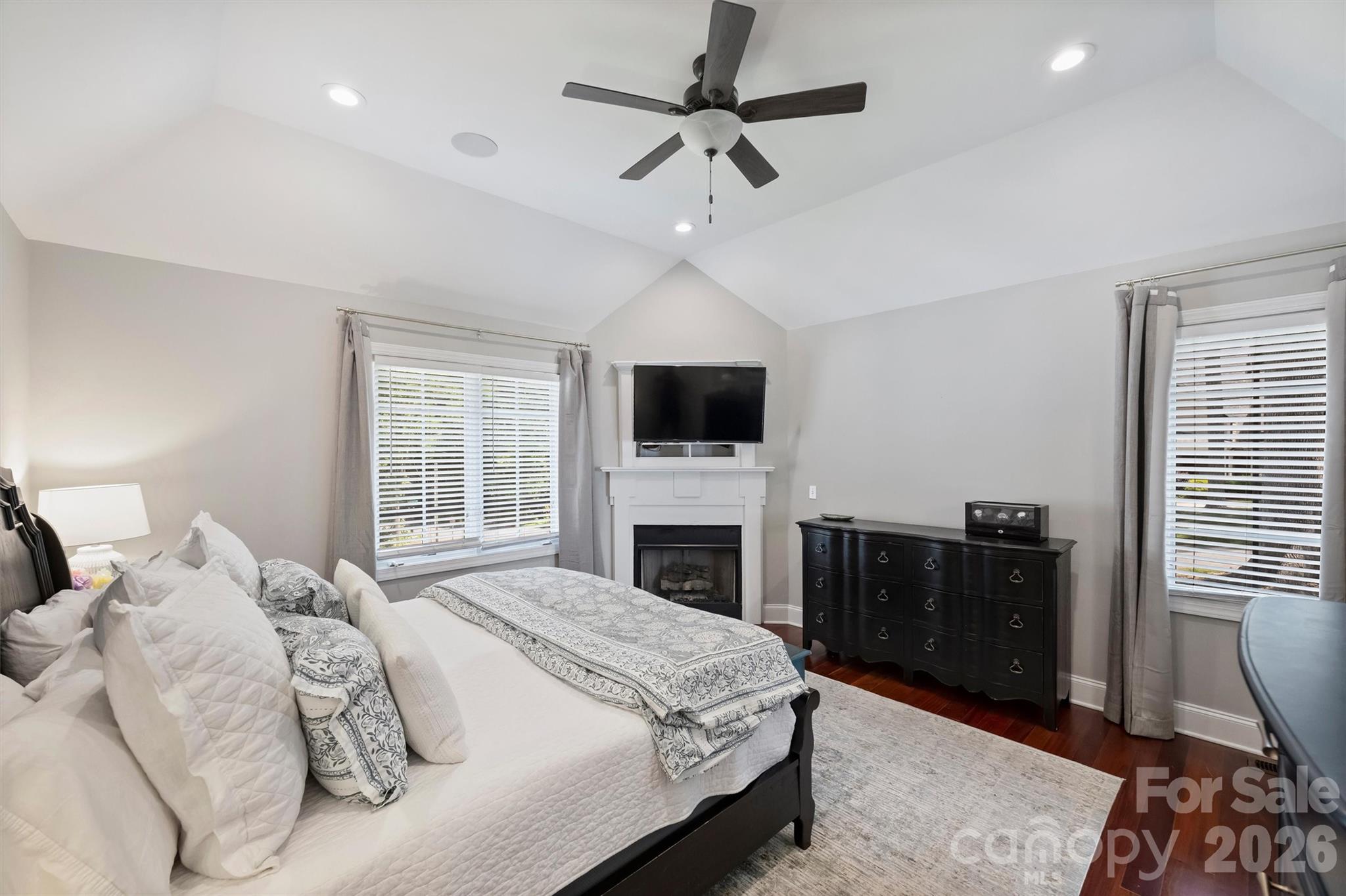 237 Hunter Lane — Charlotte