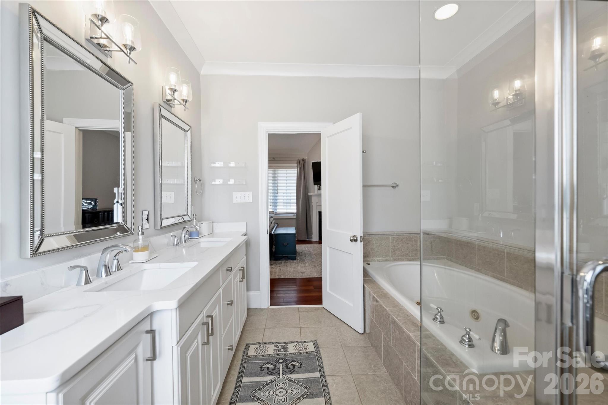 237 Hunter Lane — Charlotte