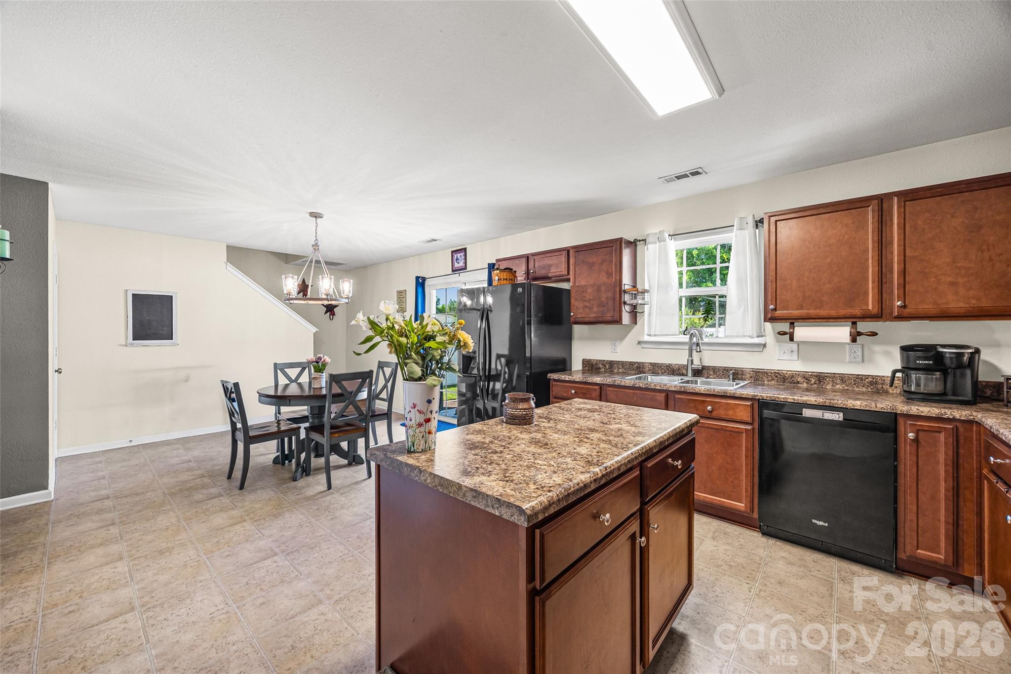 707 Waterlemon Way — Monroe