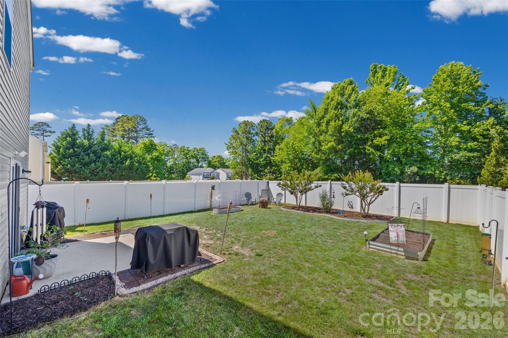 707 Waterlemon Way — Monroe