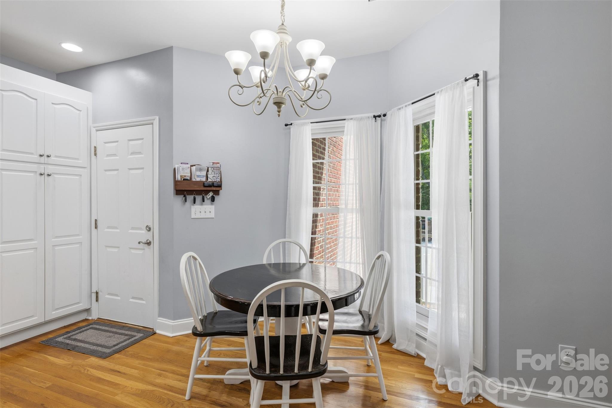710 Sleepy Hollow Road — Midland
