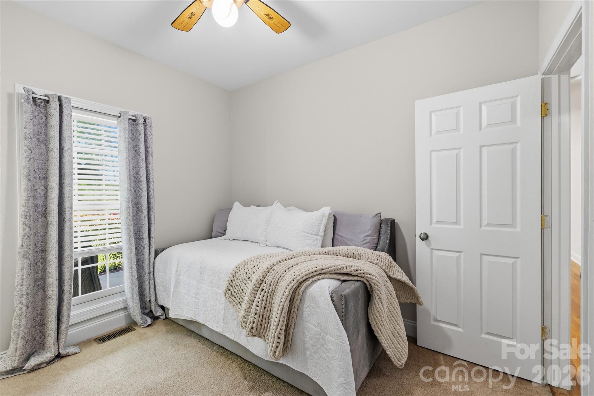 710 Sleepy Hollow Road — Midland