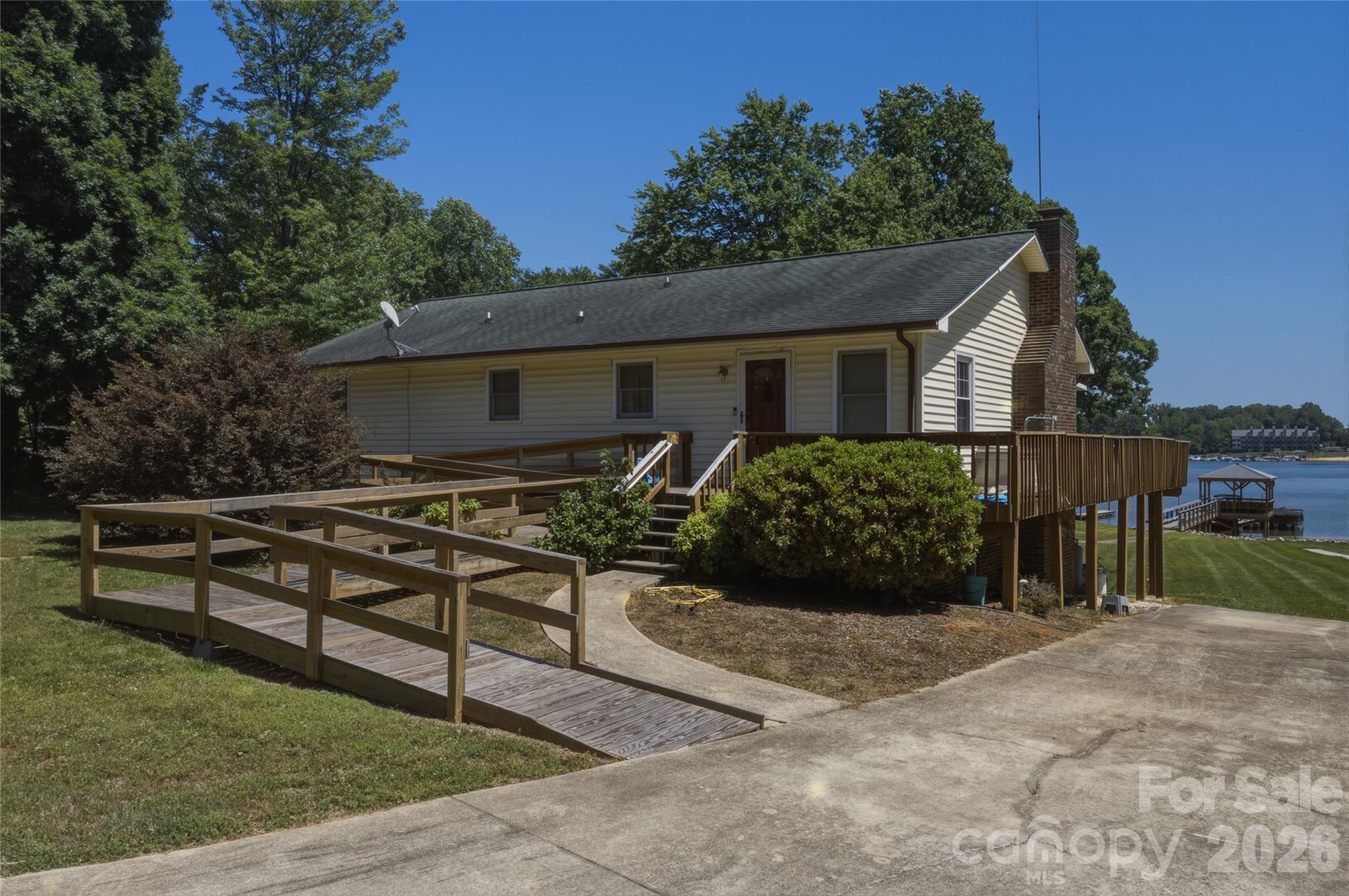 8226 Normandy Road — Denver