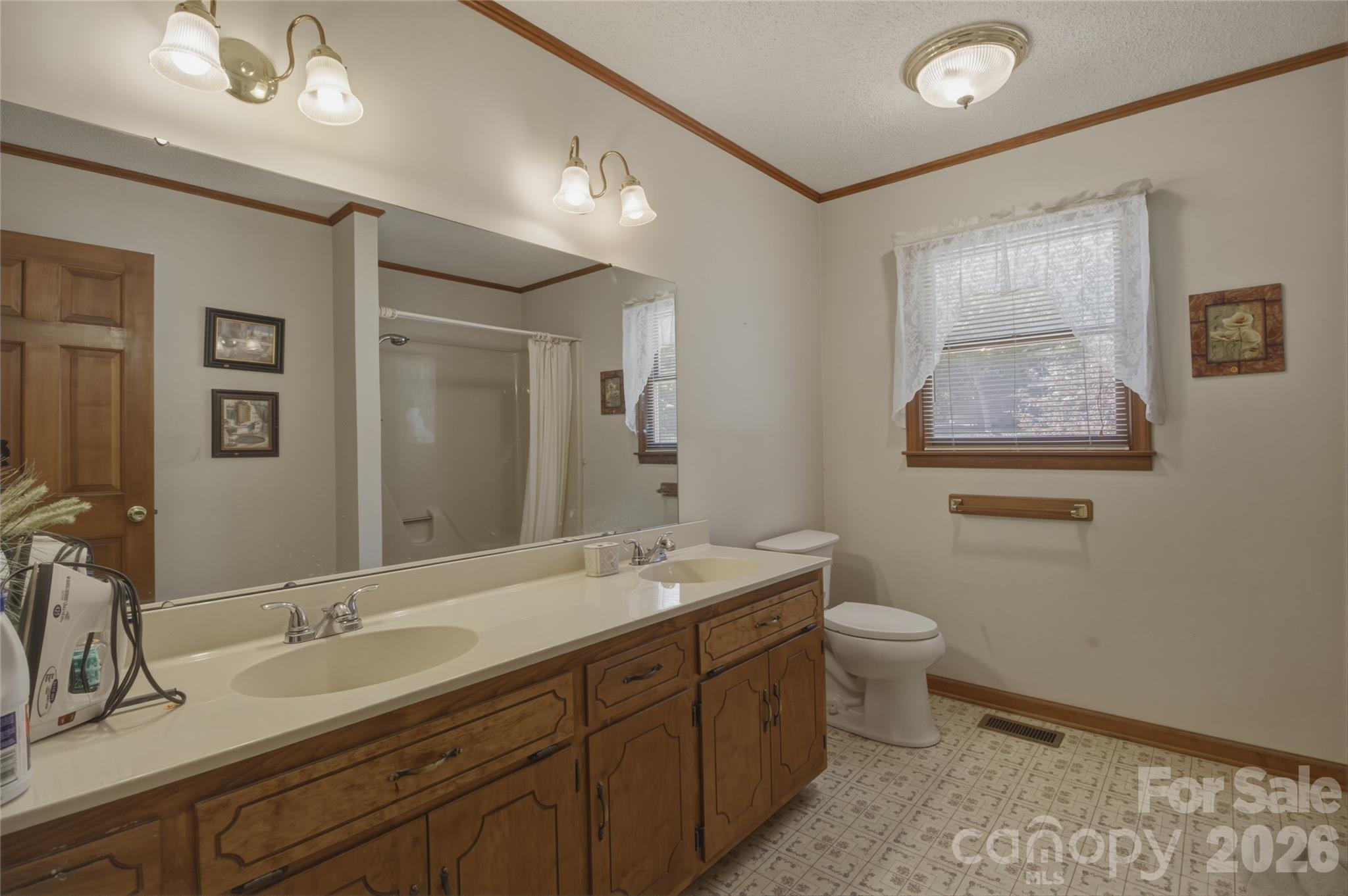 8226 Normandy Road — Denver